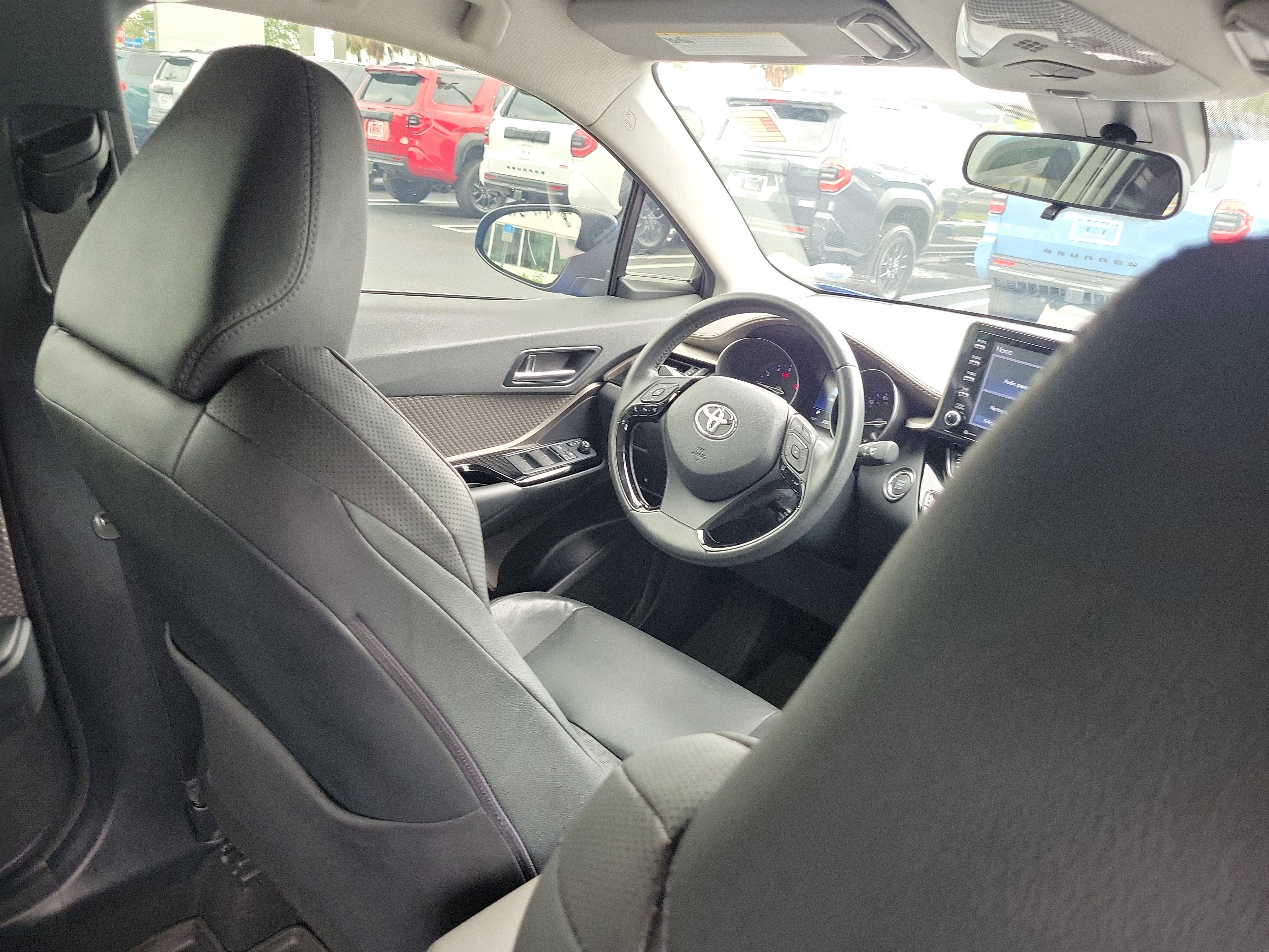 2022 Toyota C-HR Limited