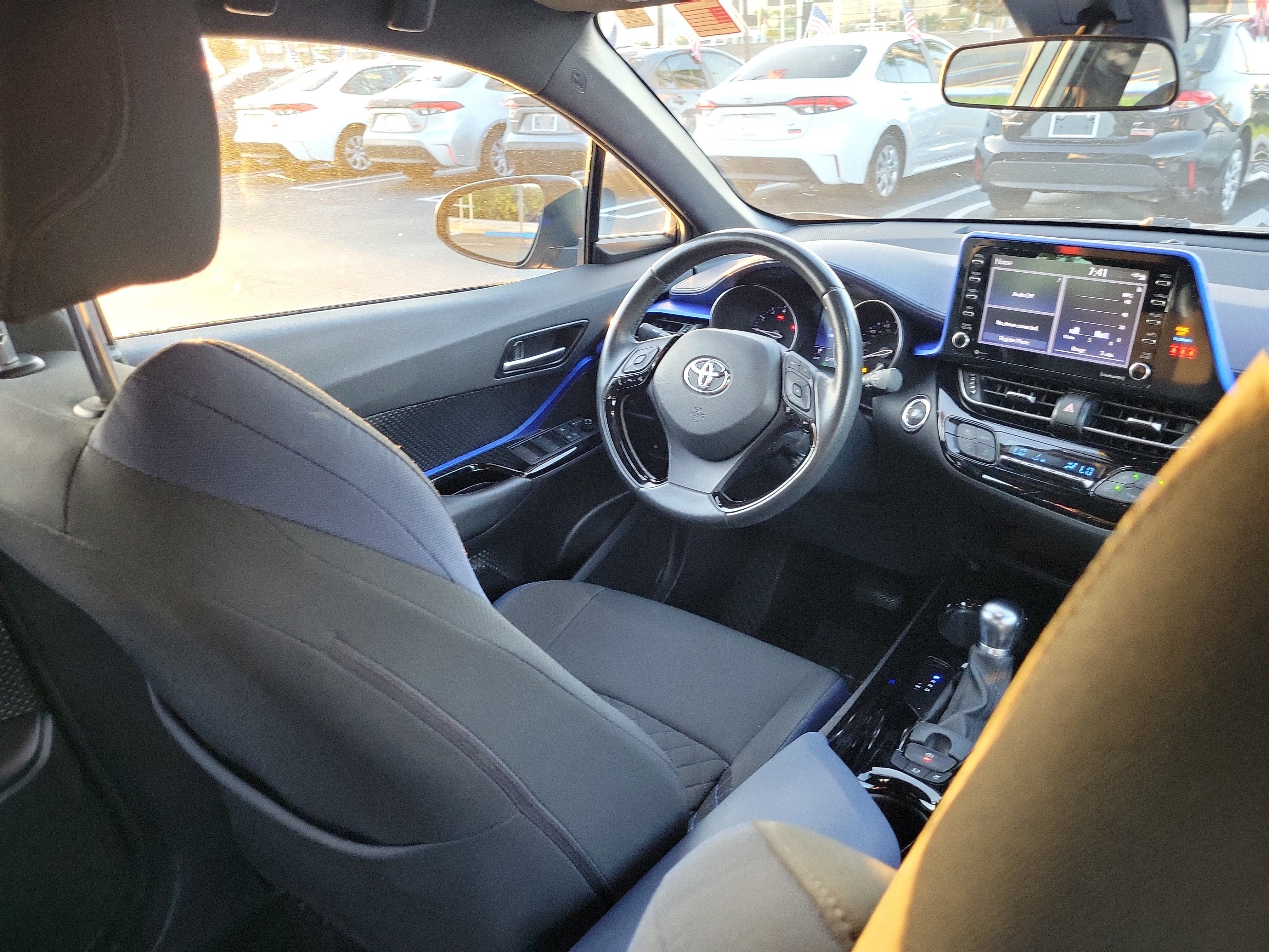2021 Toyota C-HR XLE