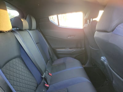 2021 Toyota C-HR XLE