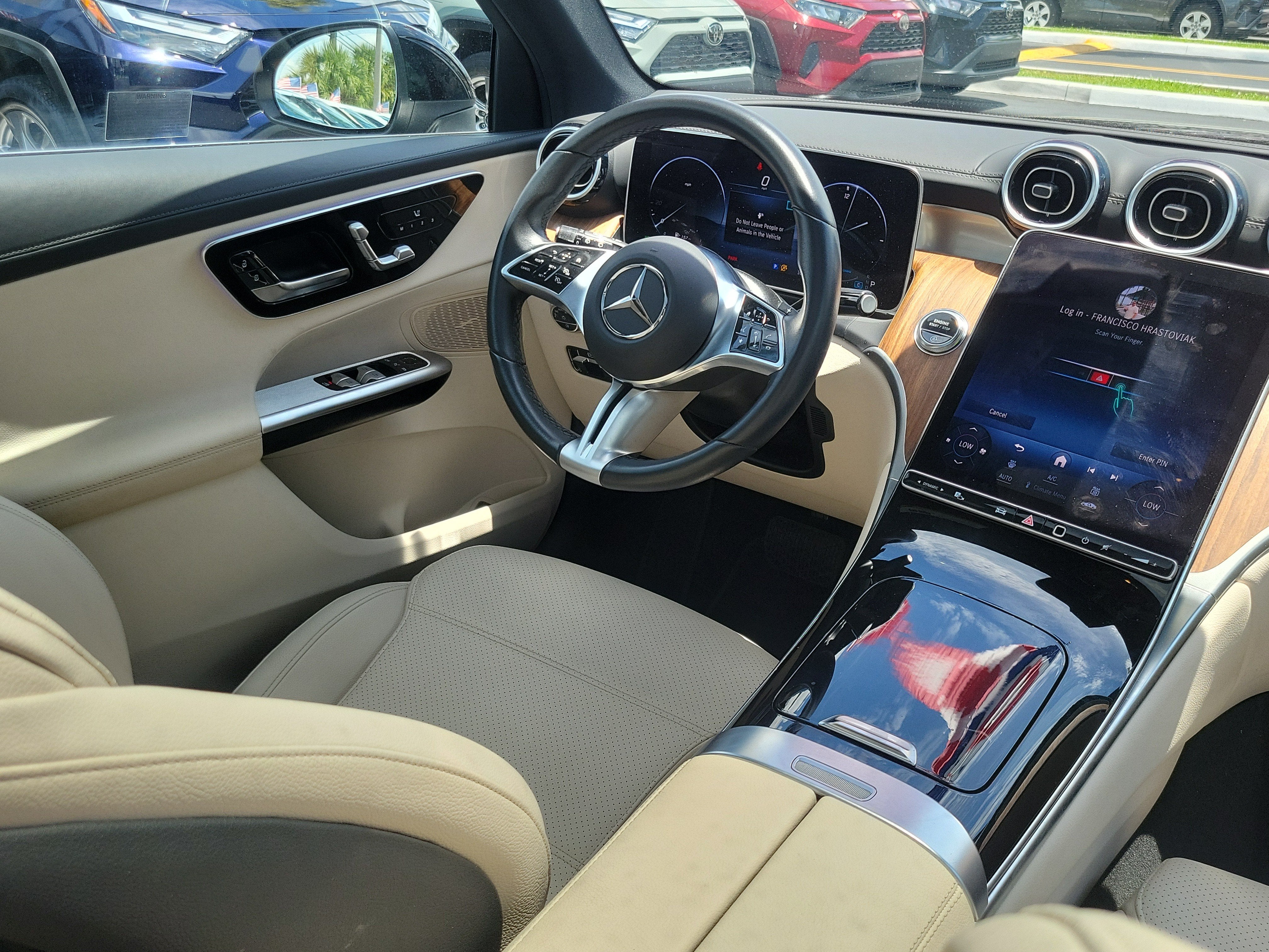 2024 Mercedes-Benz GLC GLC 300