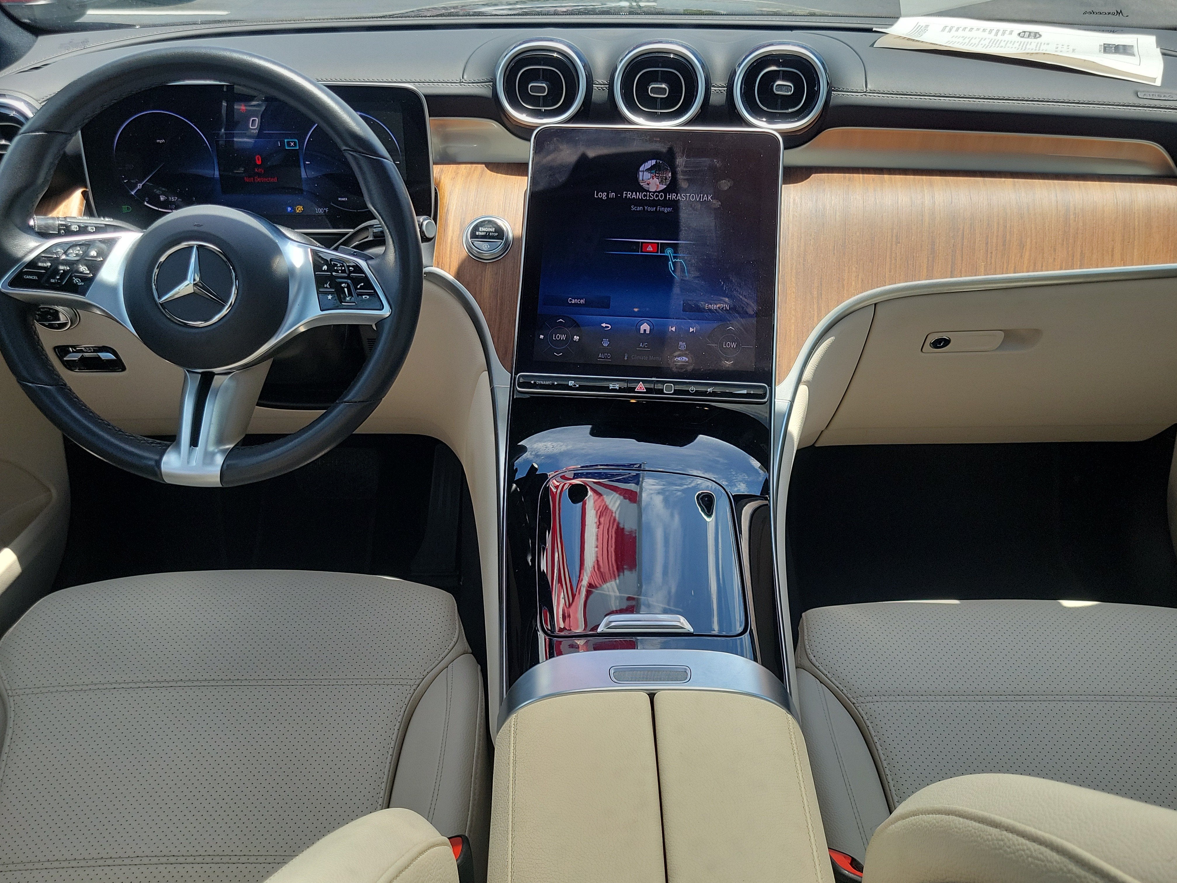 2024 Mercedes-Benz GLC GLC 300