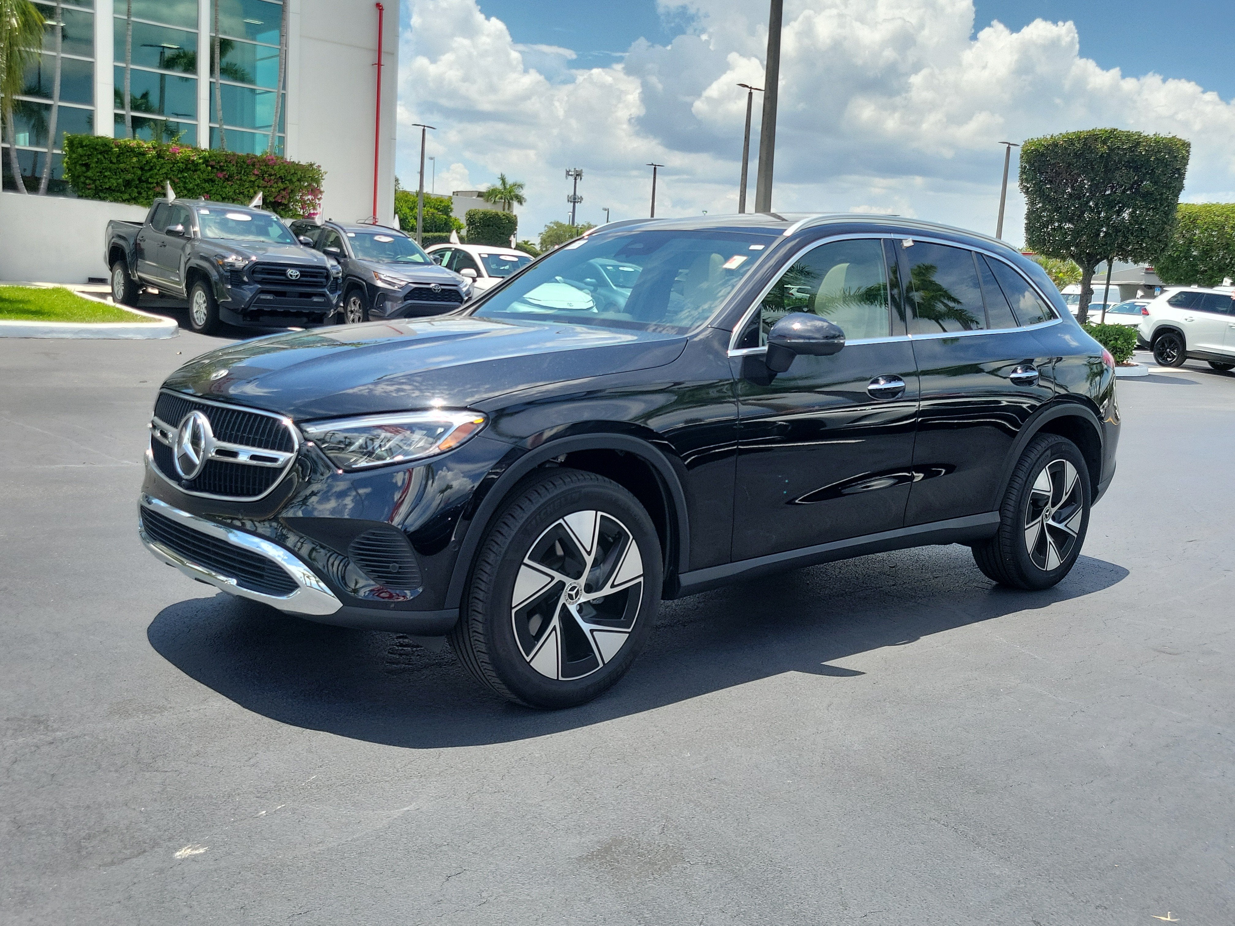 2024 Mercedes-Benz GLC GLC 300