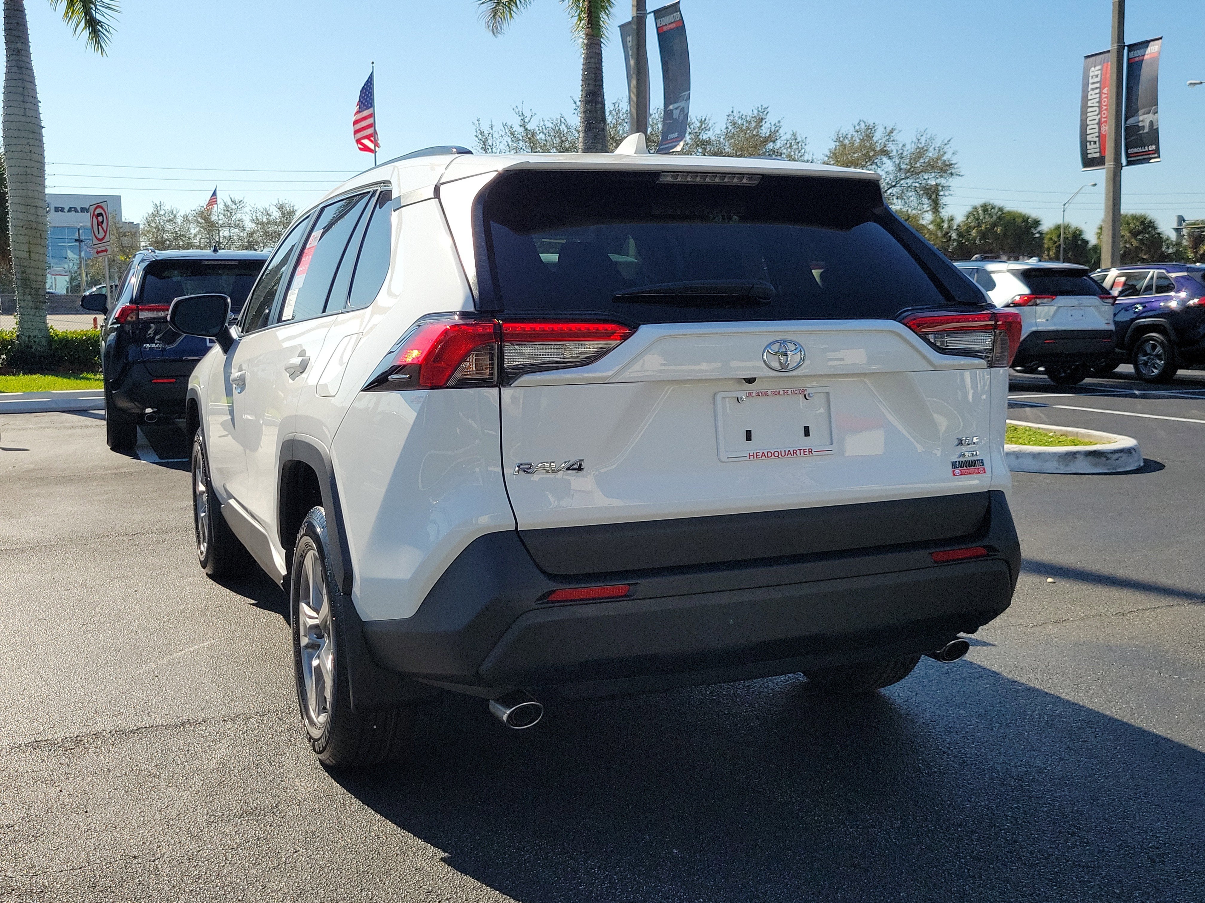 2025 Toyota RAV4 XLE