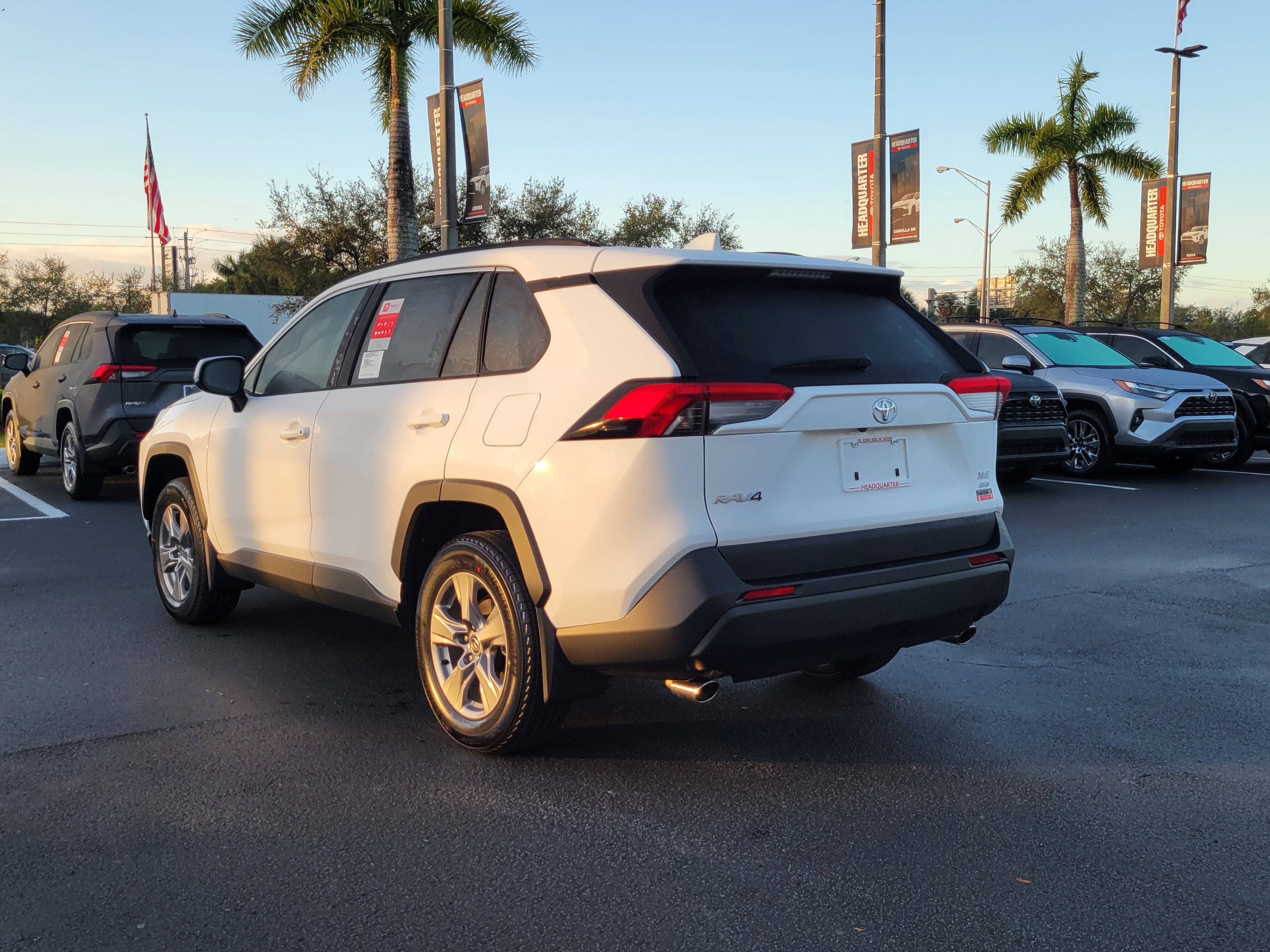 2025 Toyota RAV4 XLE