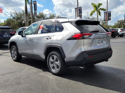 2025 Toyota RAV4 XLE