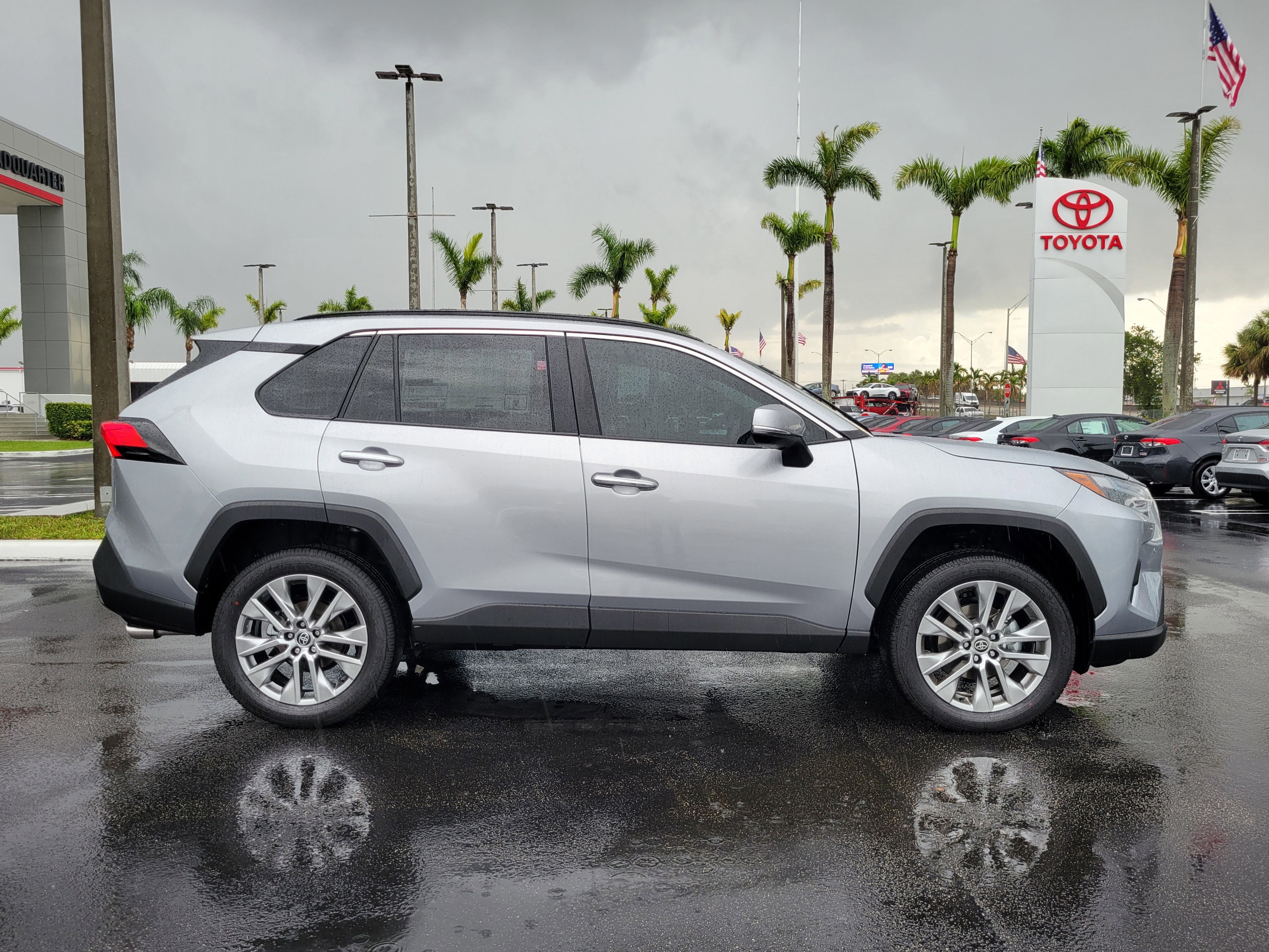 2025 Toyota RAV4 Limited