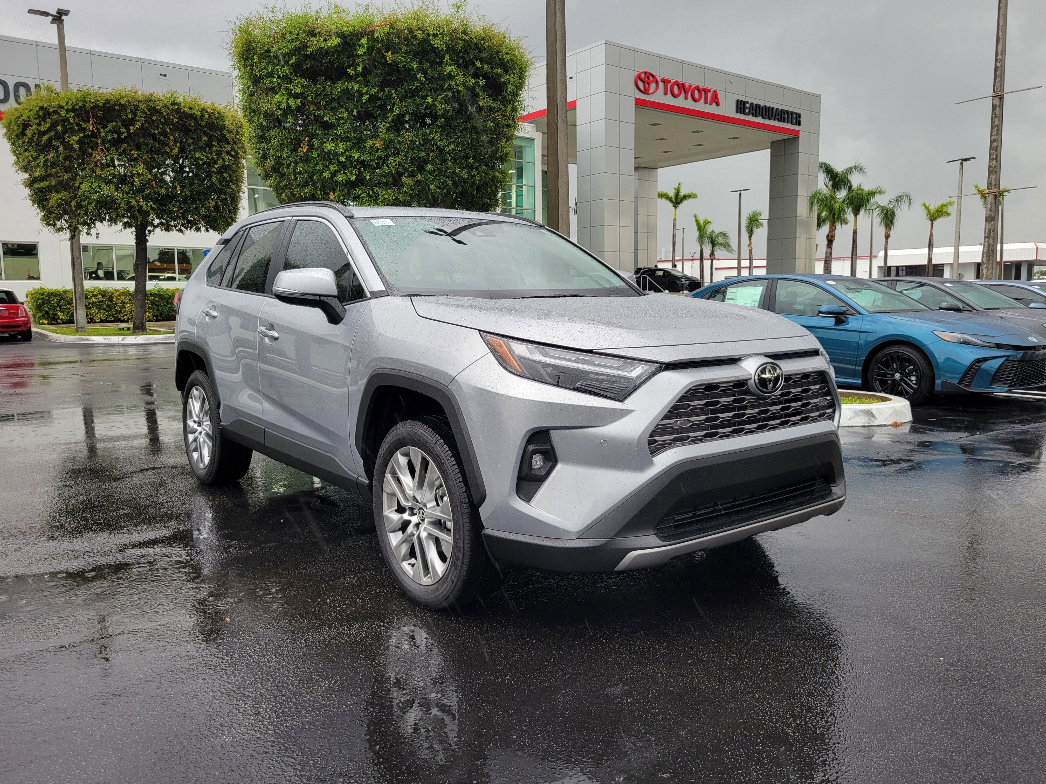 2025 Toyota RAV4 Limited