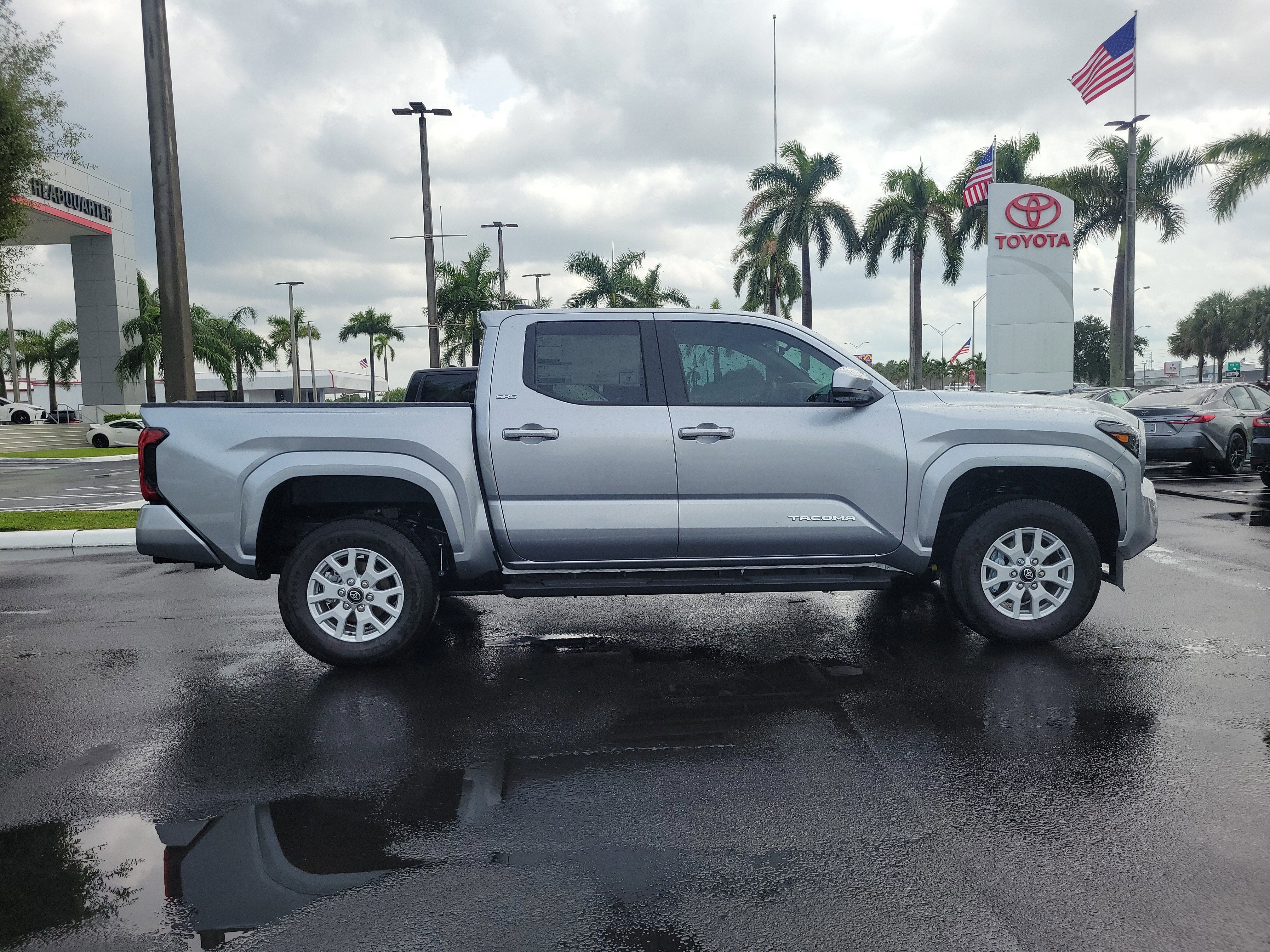2025 Toyota Tacoma SR5