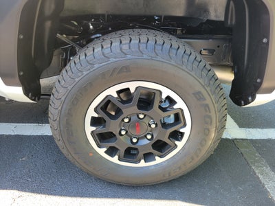 2025 Toyota Tacoma TRD Off-Road