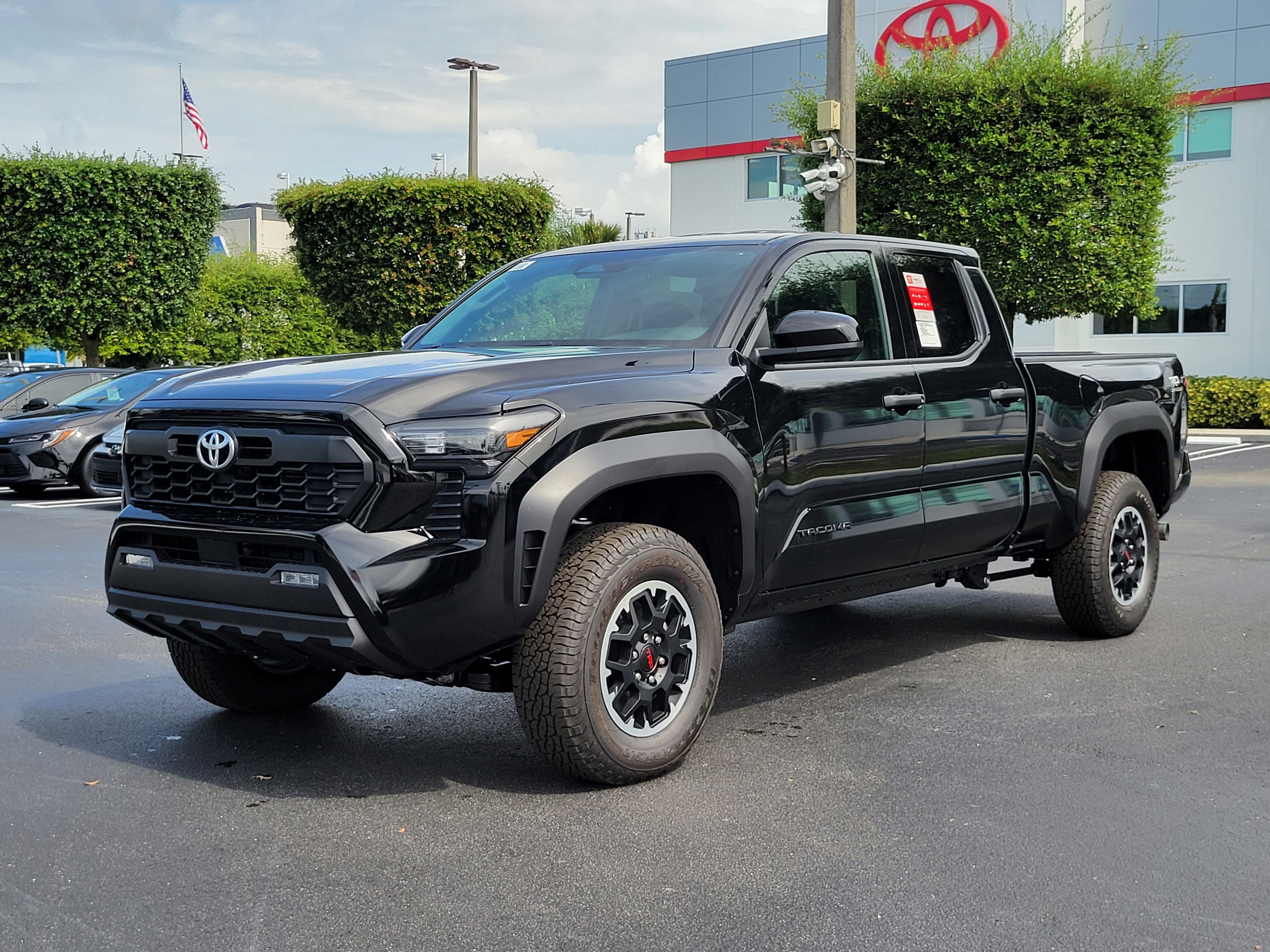 2025 Toyota Tacoma TRD Off-Road