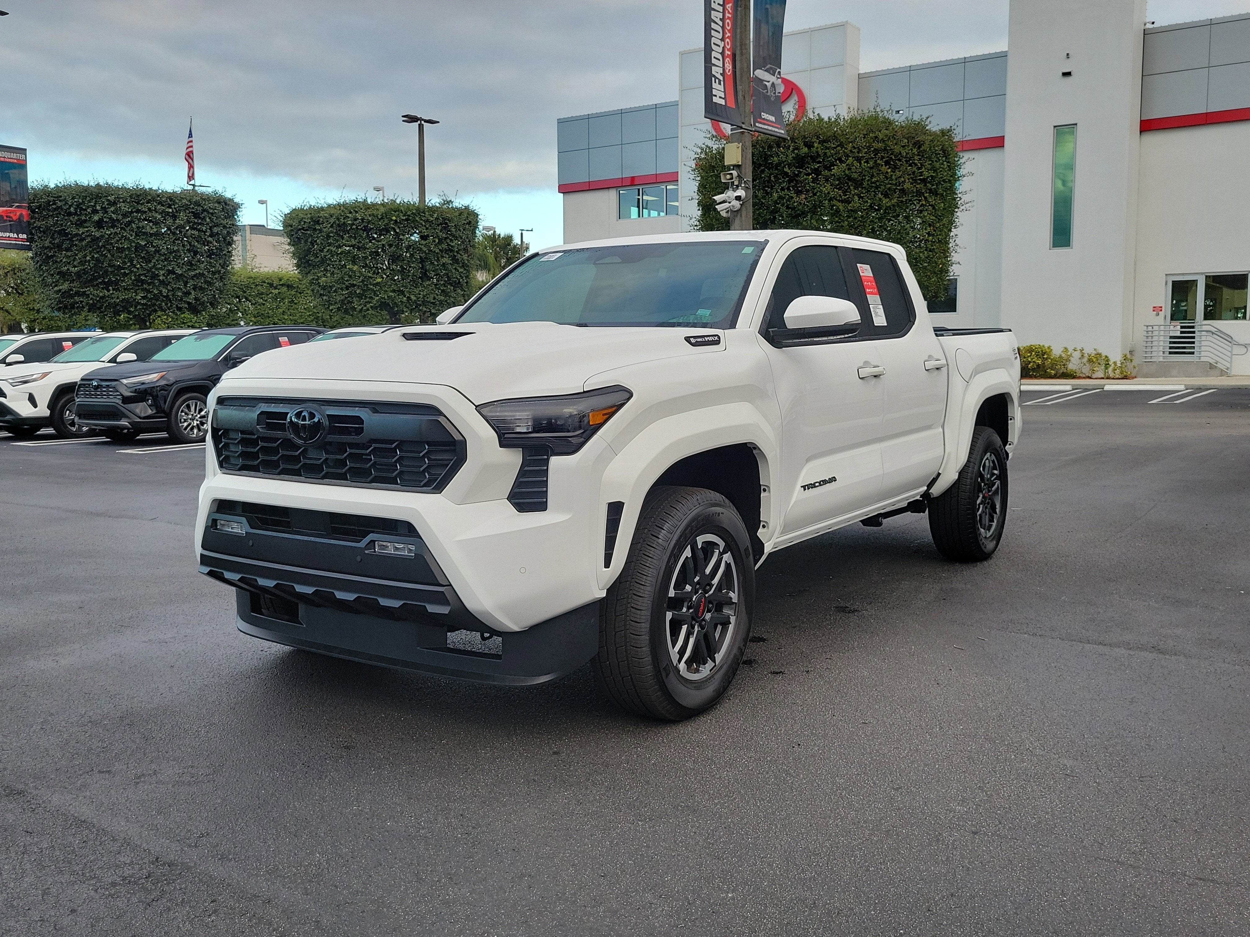 2026 Toyota Tacoma i-FORCE MAX TRD Sport i-FORCE MAX