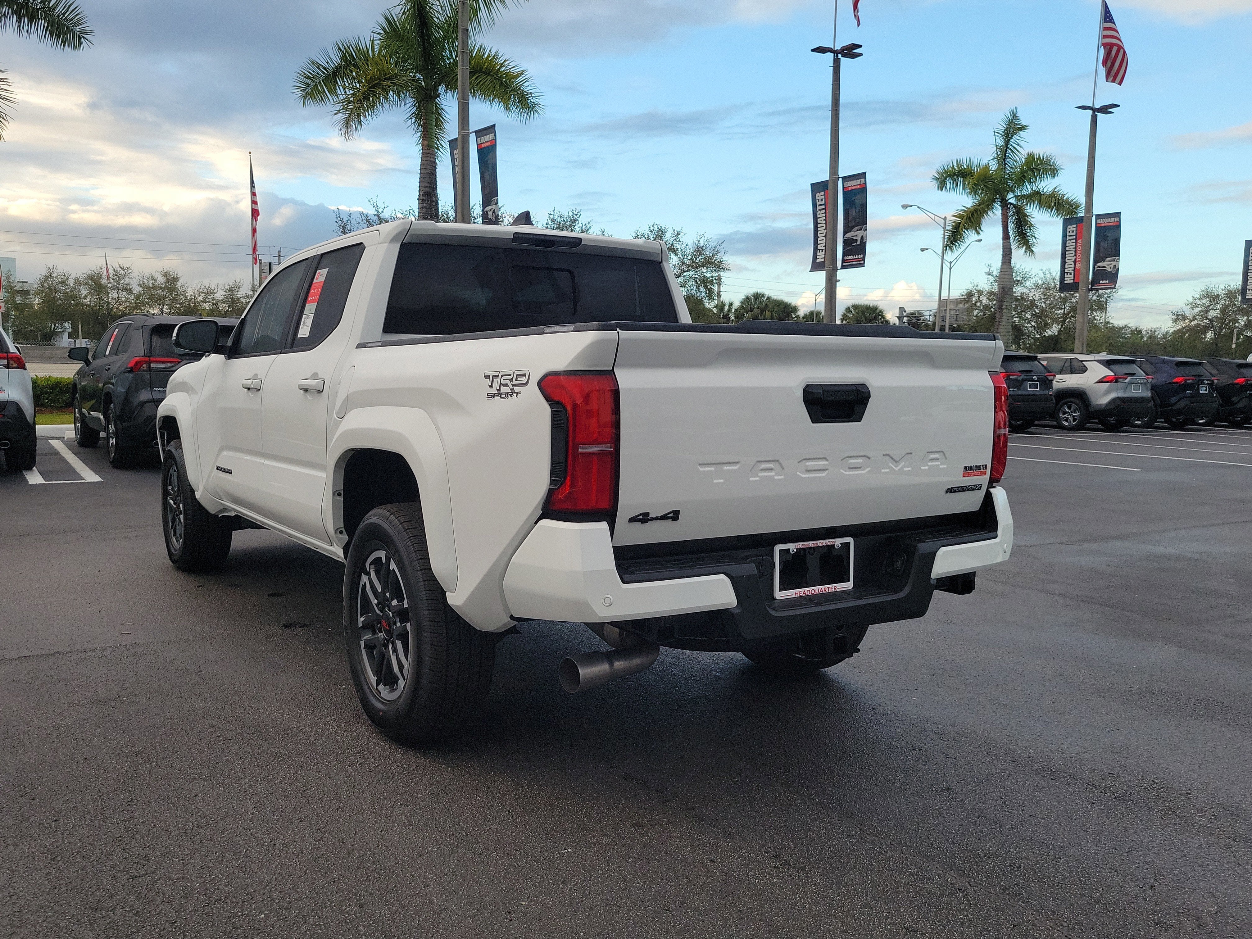 2026 Toyota Tacoma i-FORCE MAX TRD Sport i-FORCE MAX