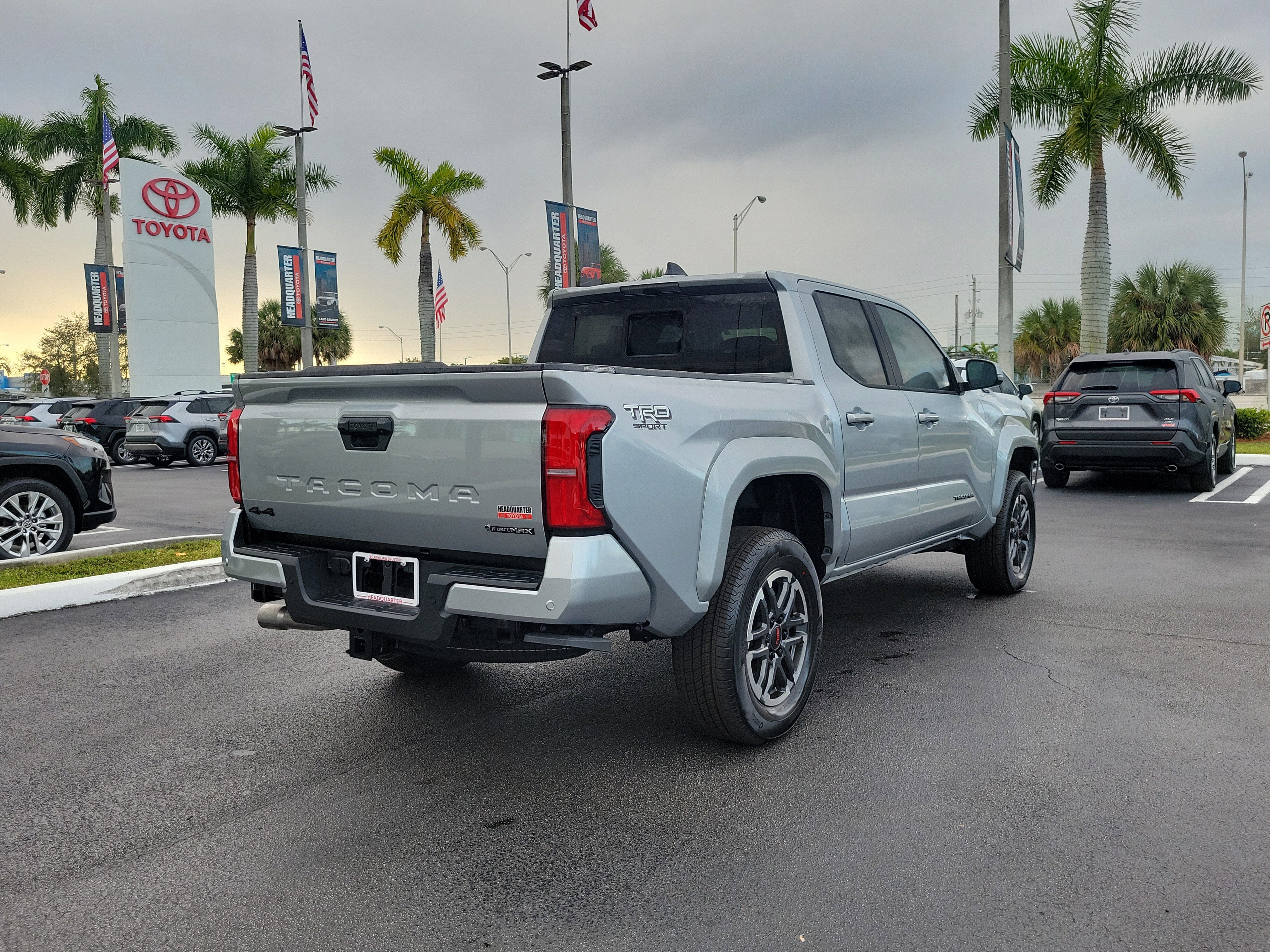 2026 Toyota Tacoma i-FORCE MAX TRD Sport i-FORCE MAX