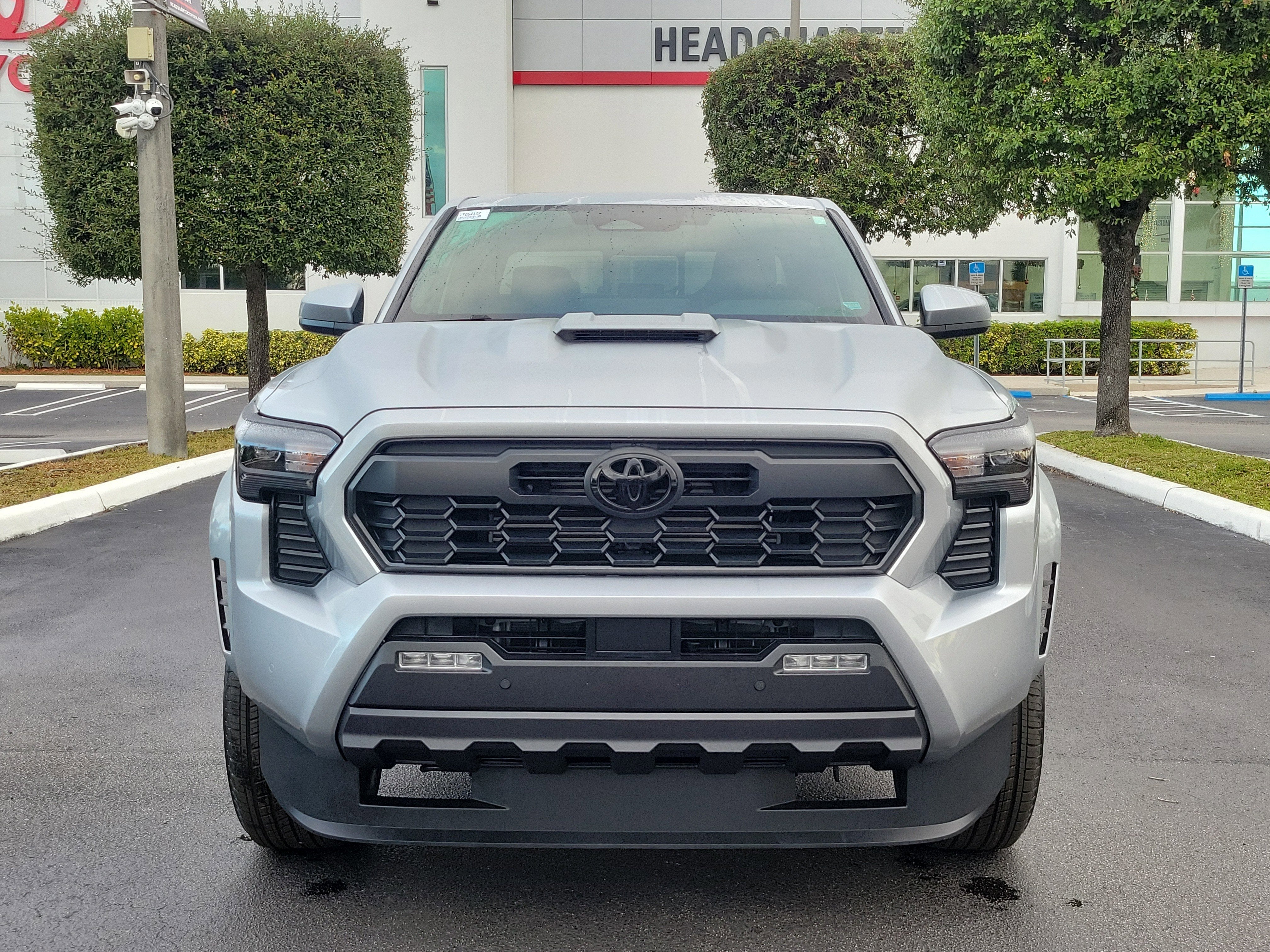 2026 Toyota Tacoma i-FORCE MAX TRD Sport i-FORCE MAX