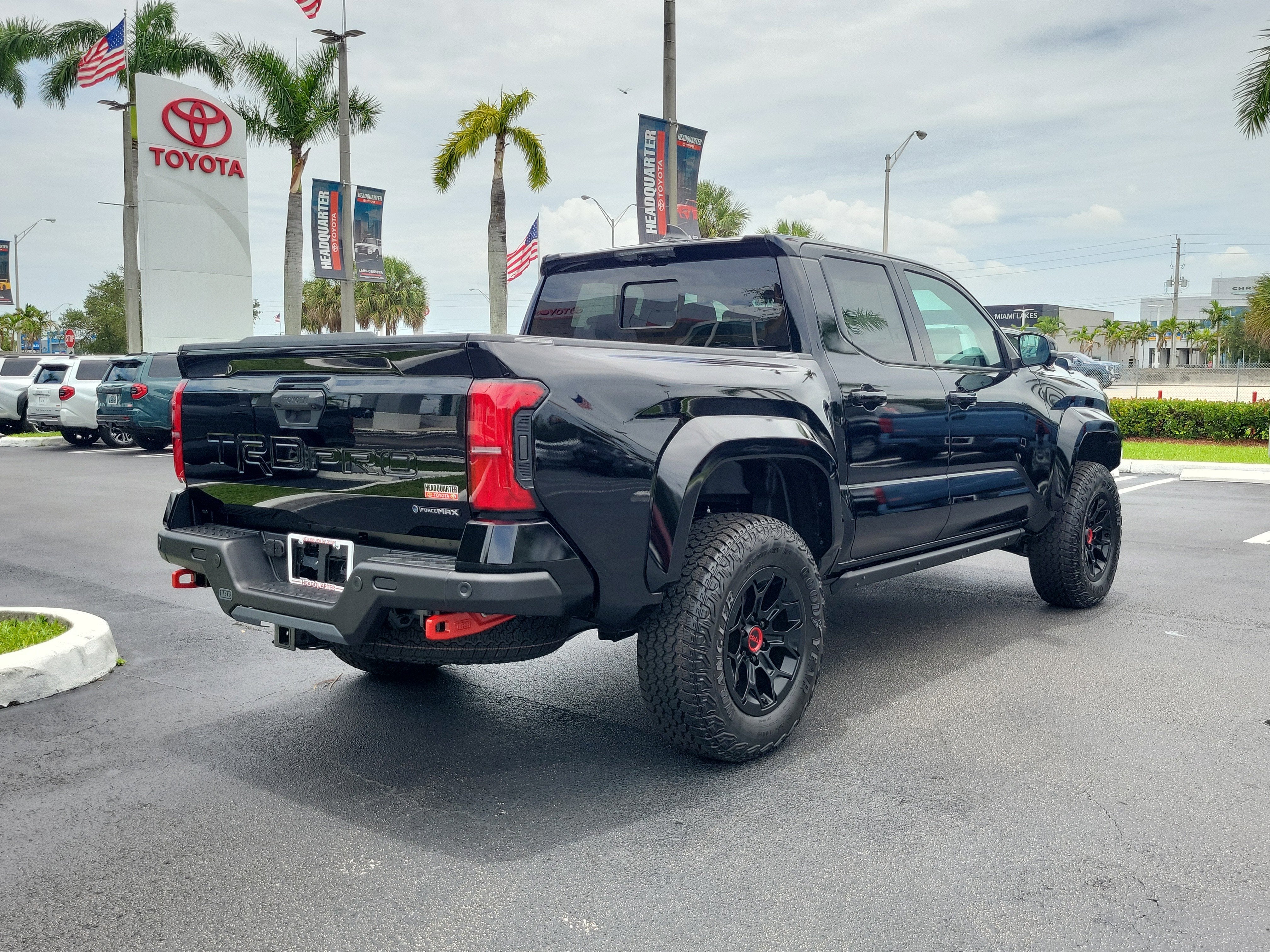 2026 Toyota Tacoma i-FORCE MAX TRD Pro