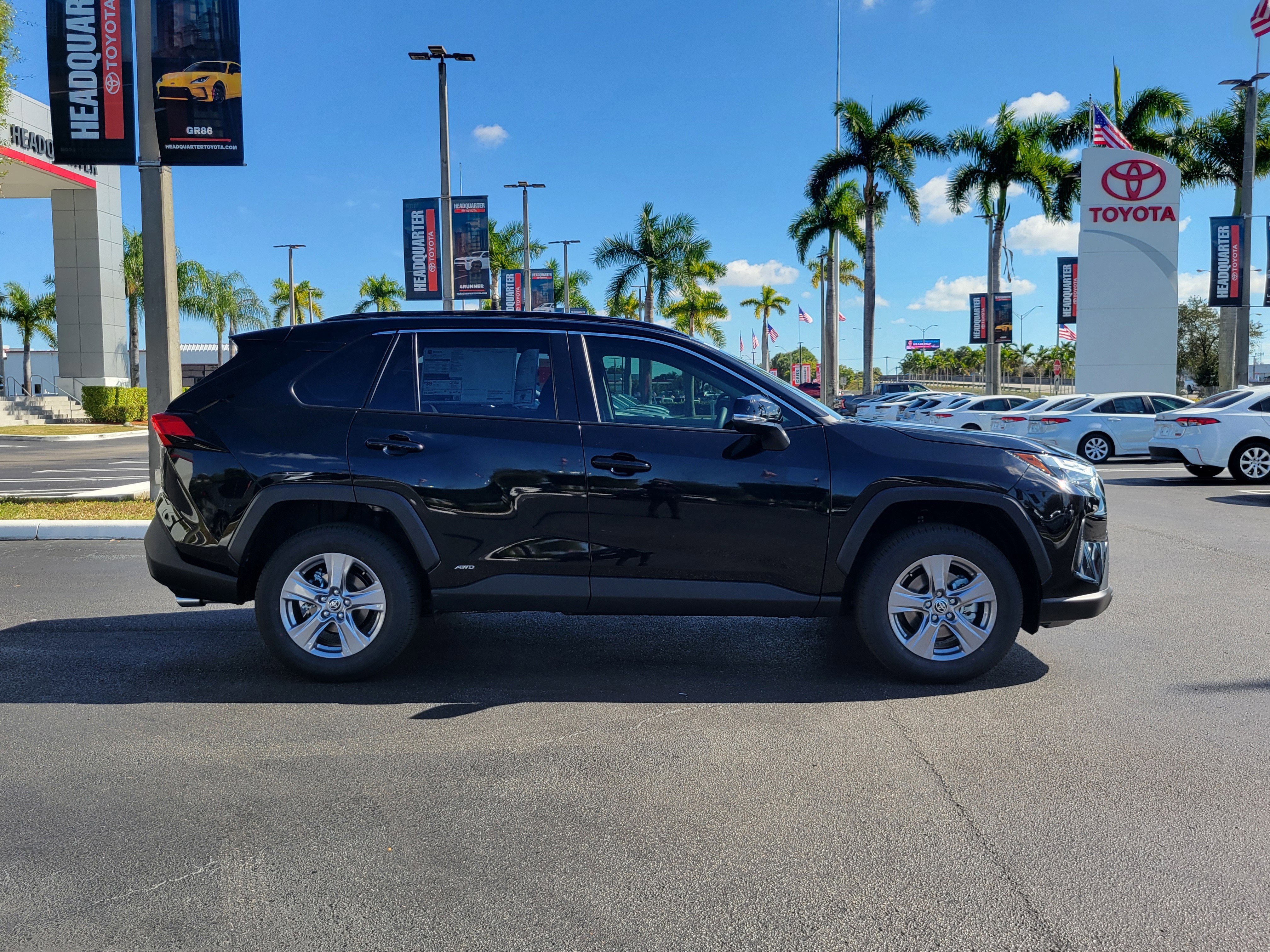 2025 Toyota RAV4 Hybrid Hybrid XLE