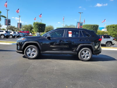 2025 Toyota RAV4 Hybrid Hybrid XLE