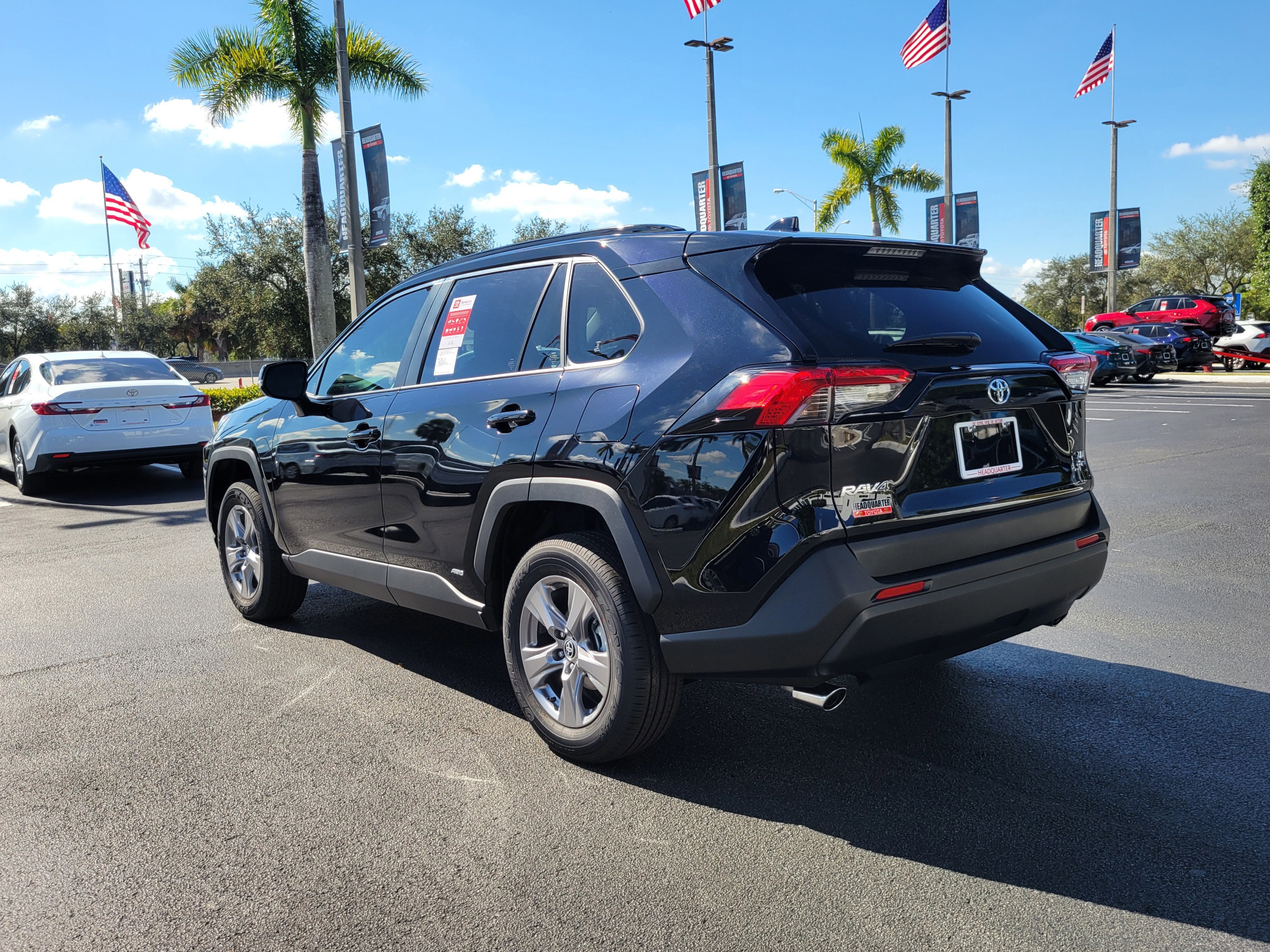2025 Toyota RAV4 Hybrid Hybrid XLE