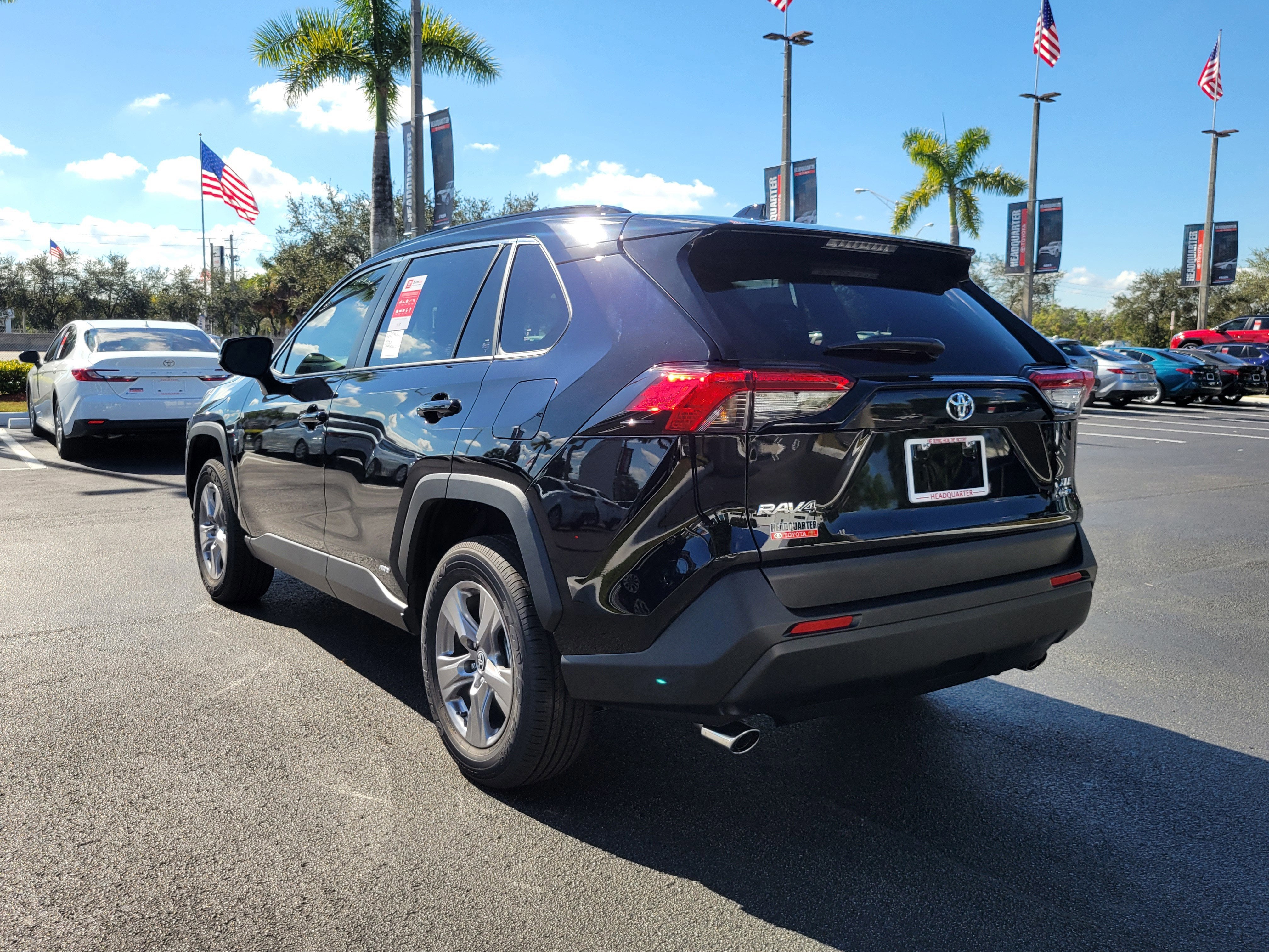 2025 Toyota RAV4 Hybrid Hybrid XLE