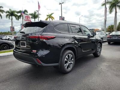 2026 Toyota Highlander Hybrid Hybrid XLE