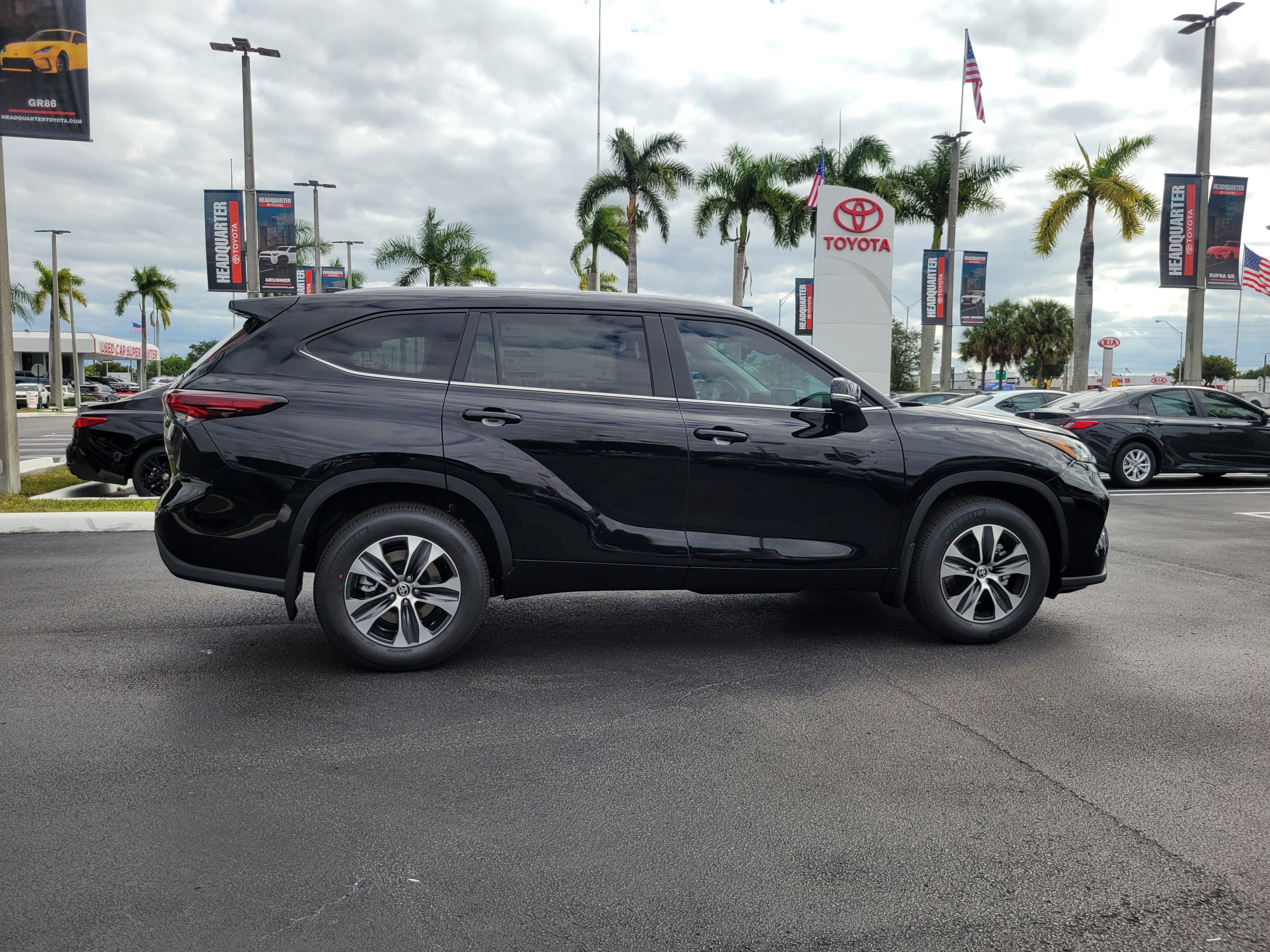 2026 Toyota Highlander Hybrid Hybrid XLE