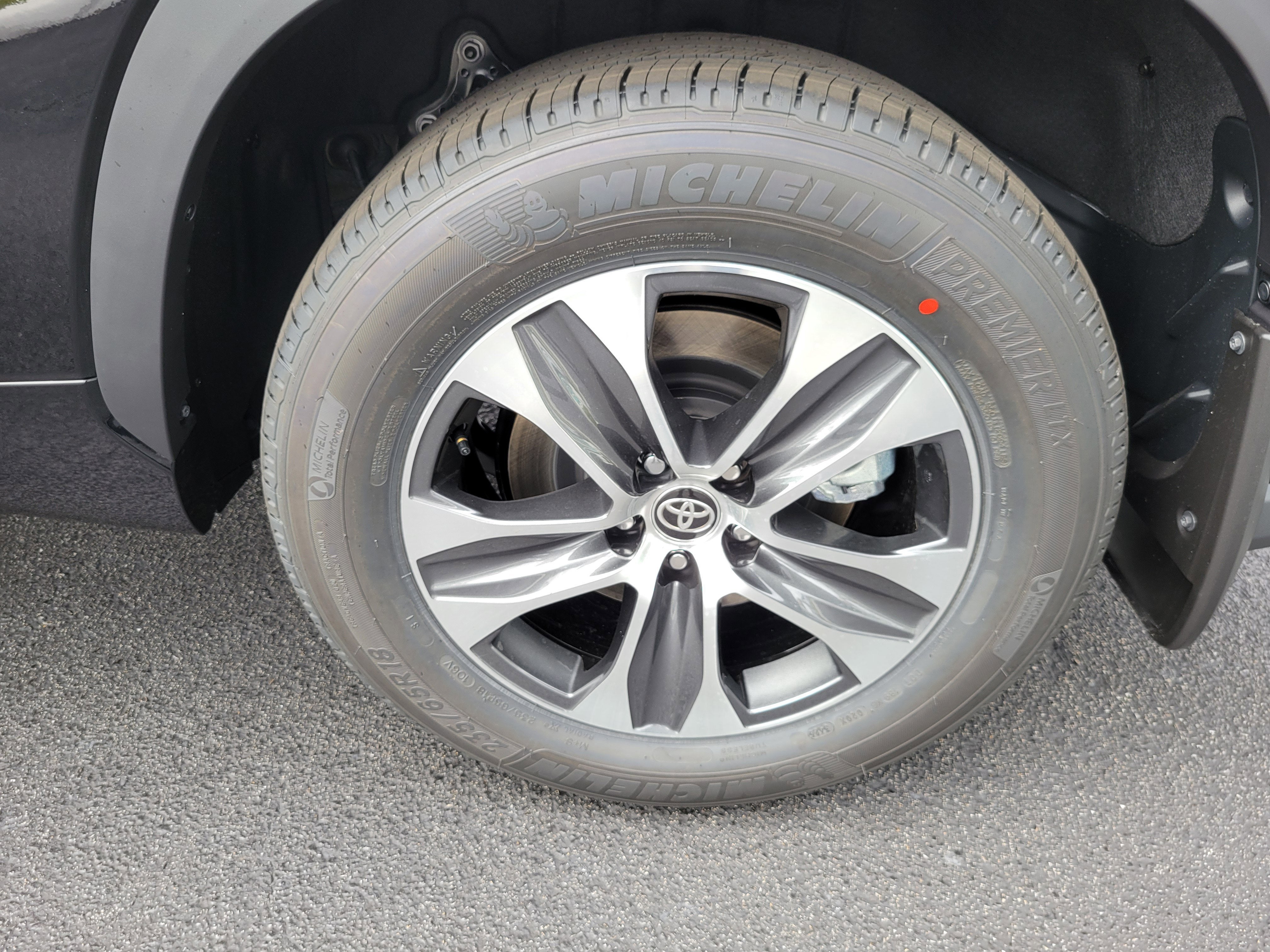 2026 Toyota Highlander Hybrid Hybrid XLE