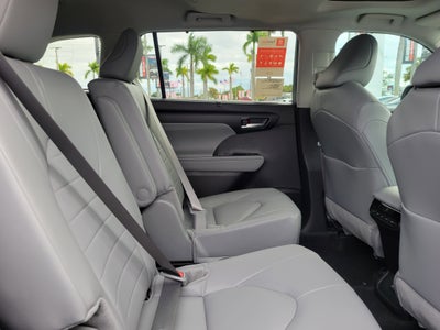 2026 Toyota Highlander Hybrid Hybrid XLE