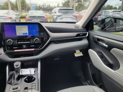 2026 Toyota Highlander Hybrid Hybrid XLE