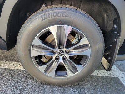 2026 Toyota Highlander XLE