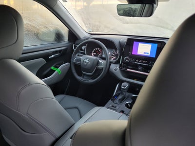 2026 Toyota Highlander XLE