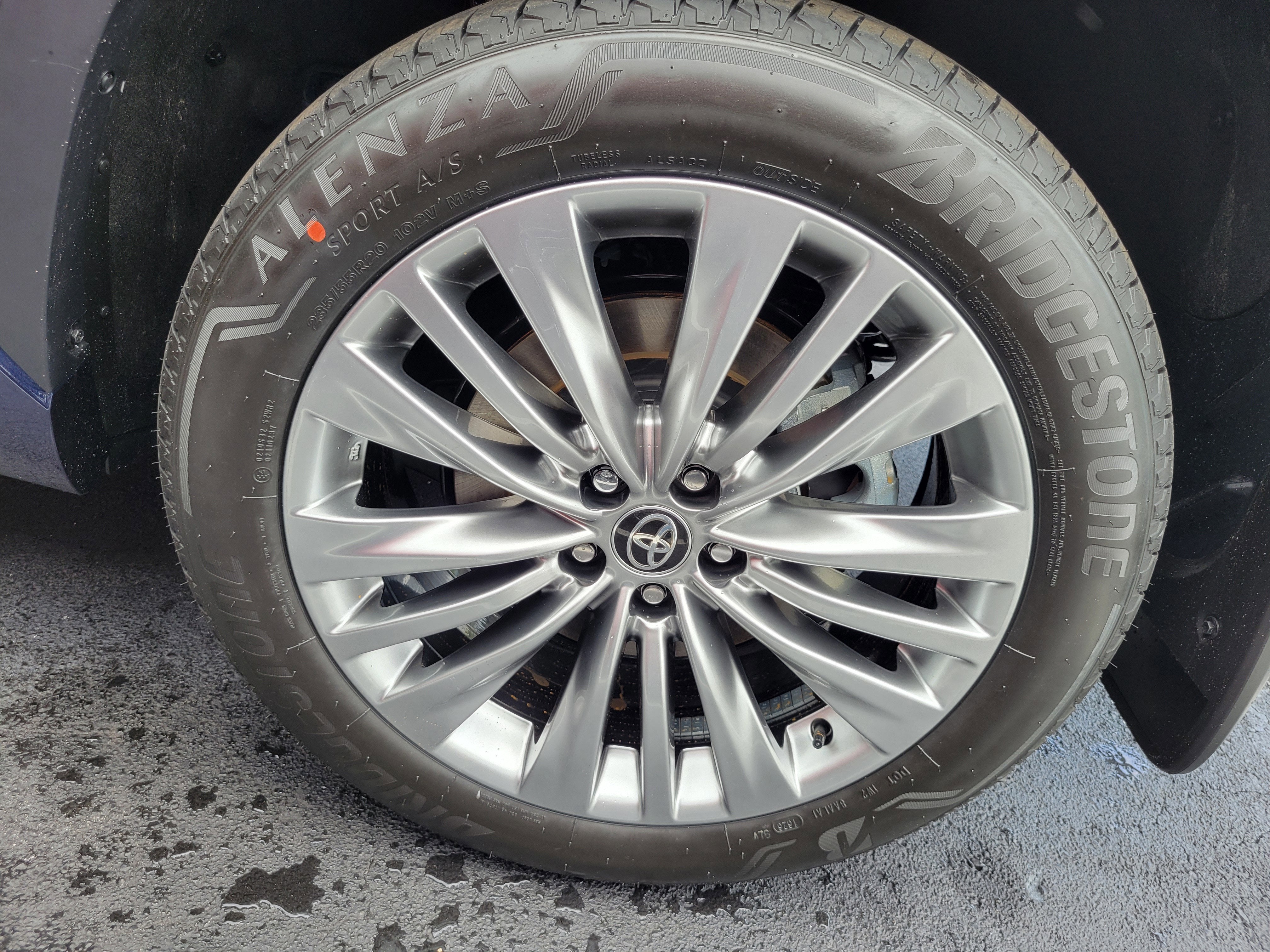 2026 Toyota Highlander Platinum