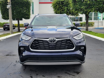 2026 Toyota Highlander Platinum