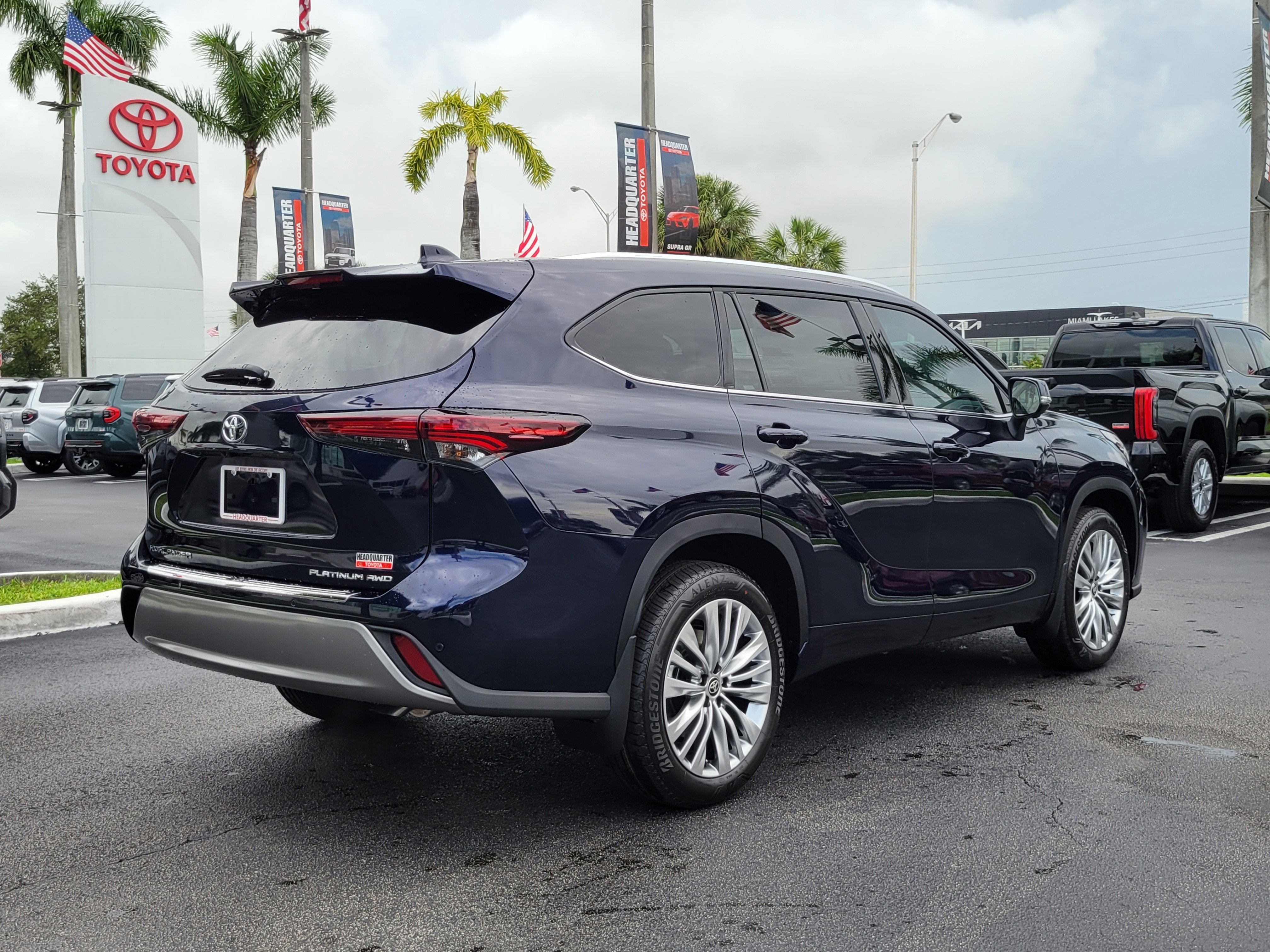 2026 Toyota Highlander Platinum