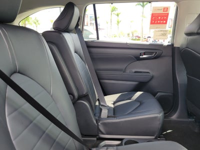 2026 Toyota Highlander XLE