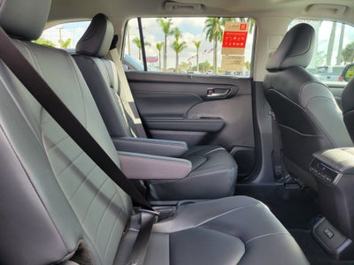 2026 Toyota Highlander XLE