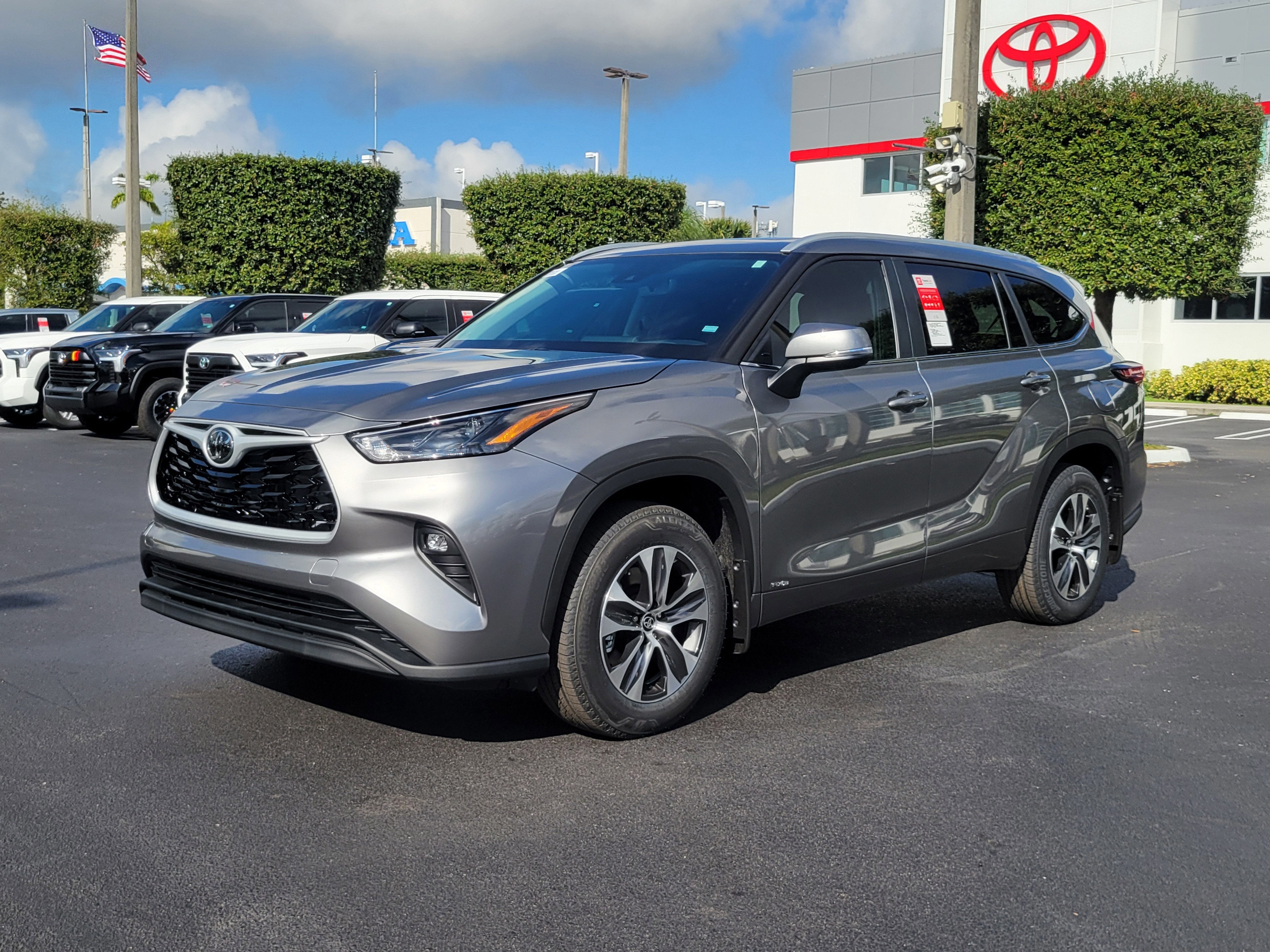 2026 Toyota Highlander XLE