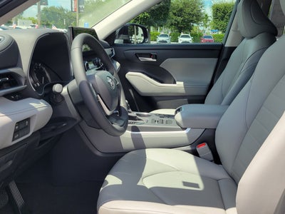 2026 Toyota Highlander XLE