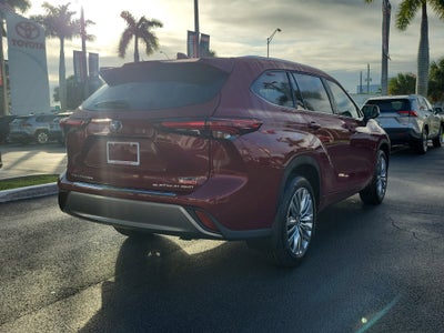 2026 Toyota Highlander Platinum