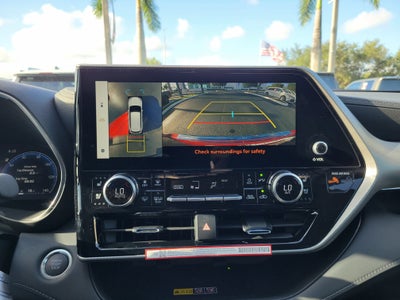2026 Toyota Highlander Platinum