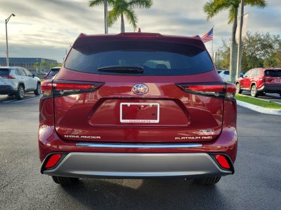 2026 Toyota Highlander Platinum