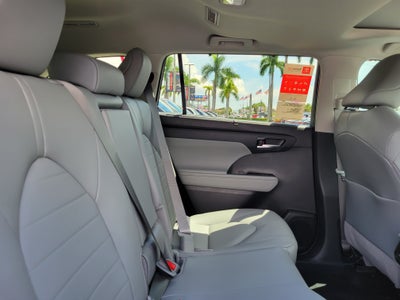 2026 Toyota Highlander XLE