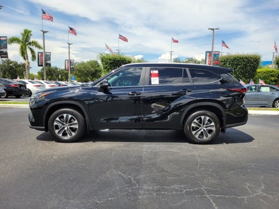 2026 Toyota Highlander XLE