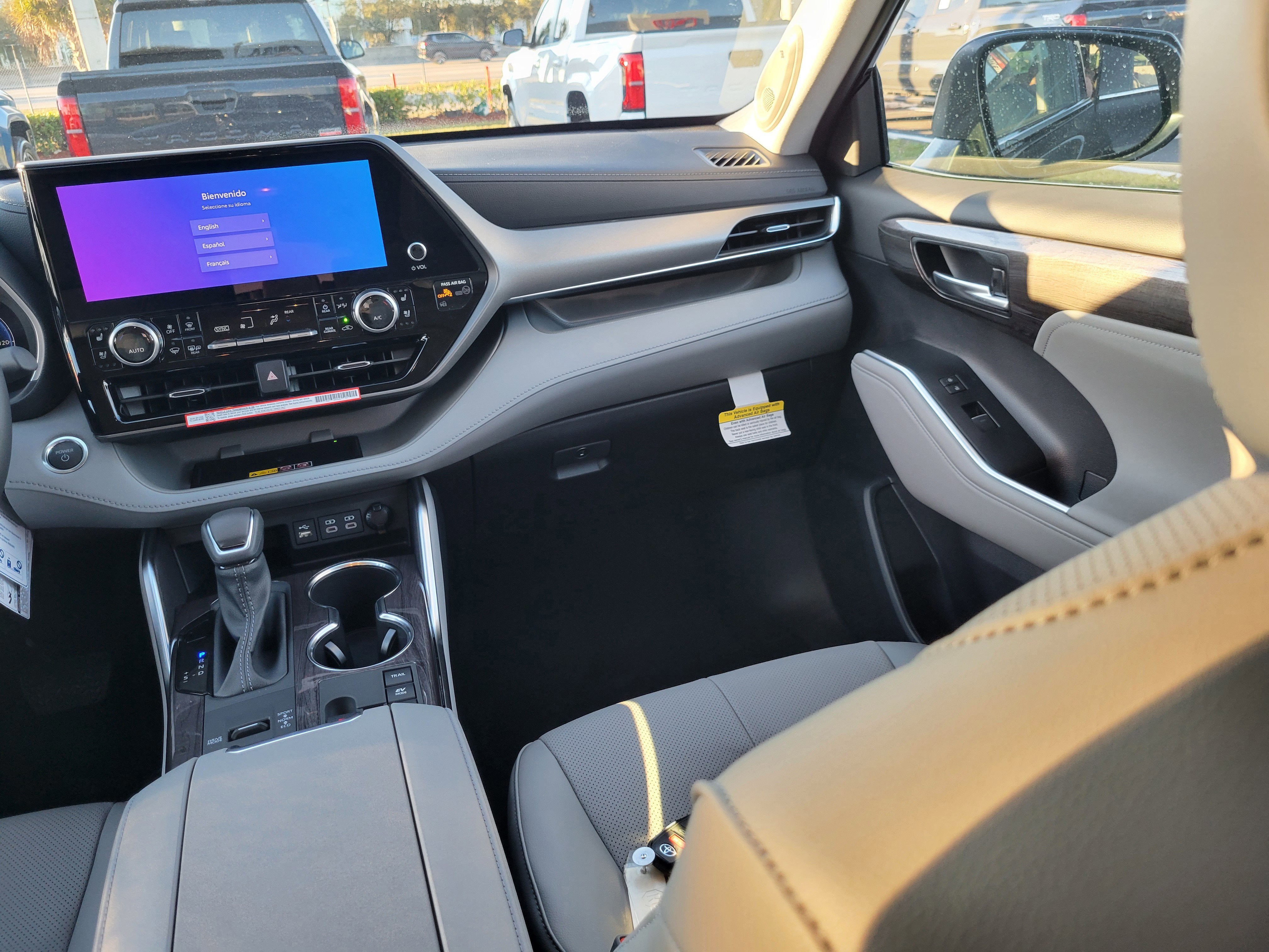 2026 Toyota Highlander Hybrid Hybrid Limited
