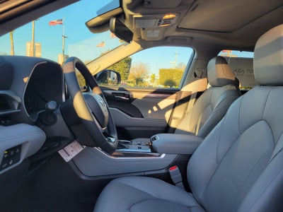 2026 Toyota Highlander Hybrid Hybrid Limited
