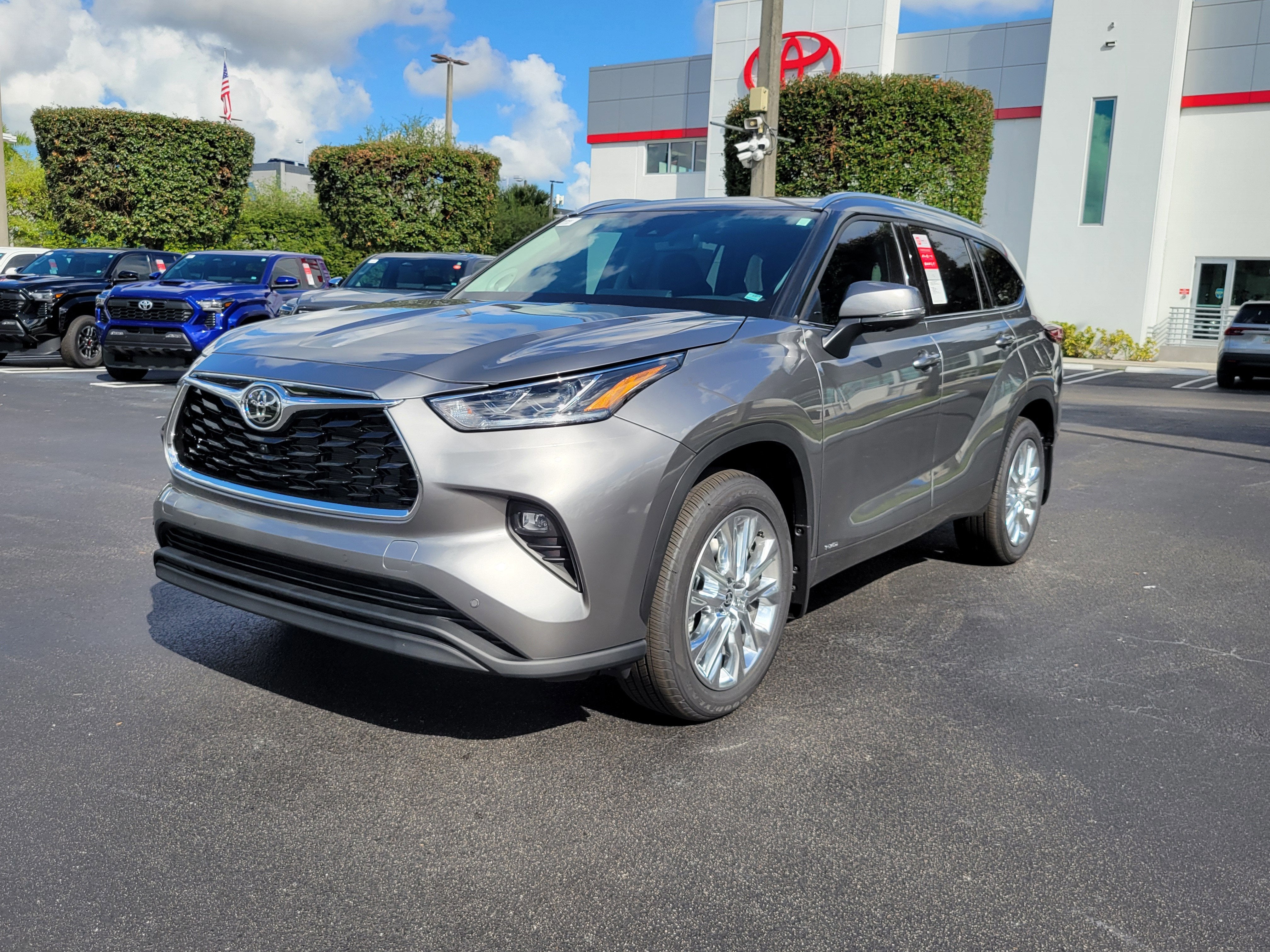 2026 Toyota Highlander Hybrid Hybrid Limited