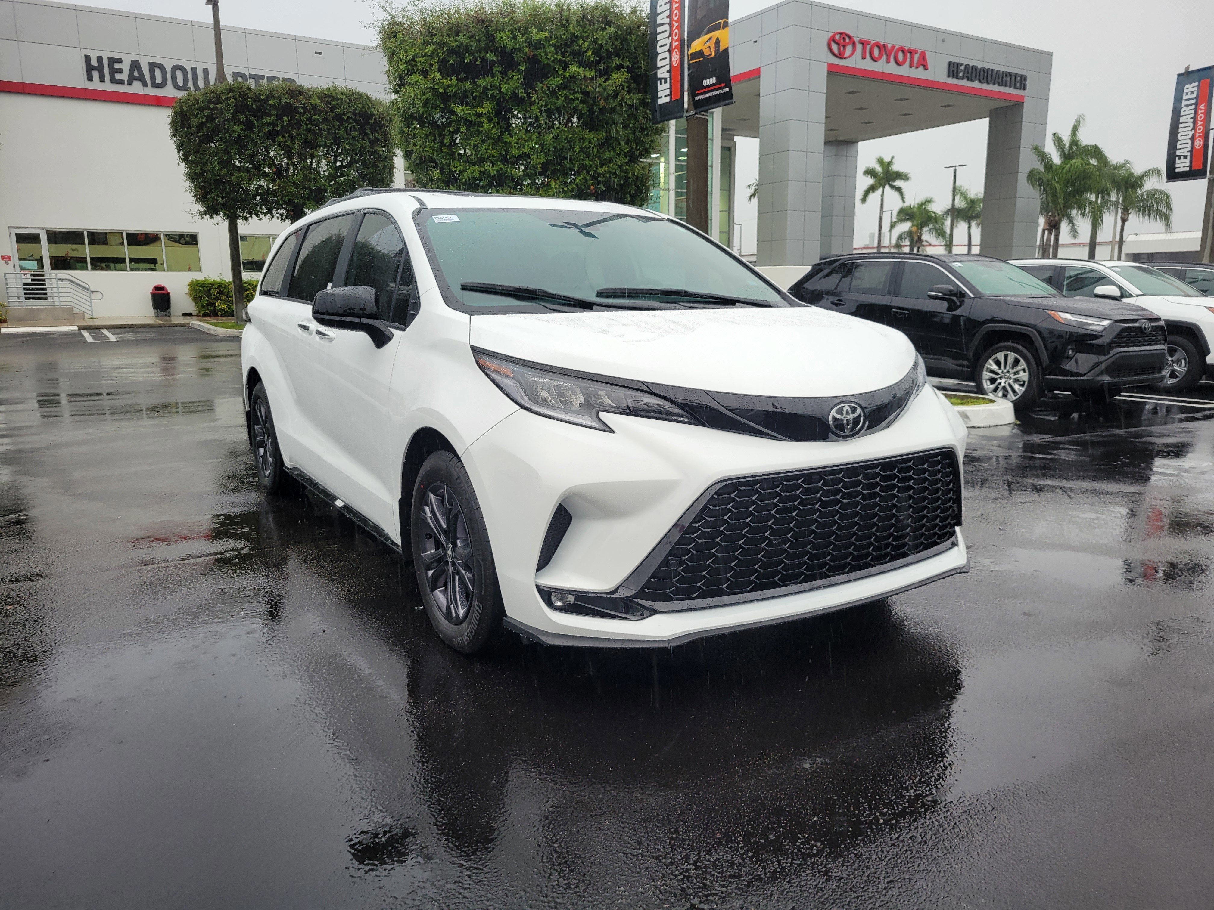 2026 Toyota Sienna XSE