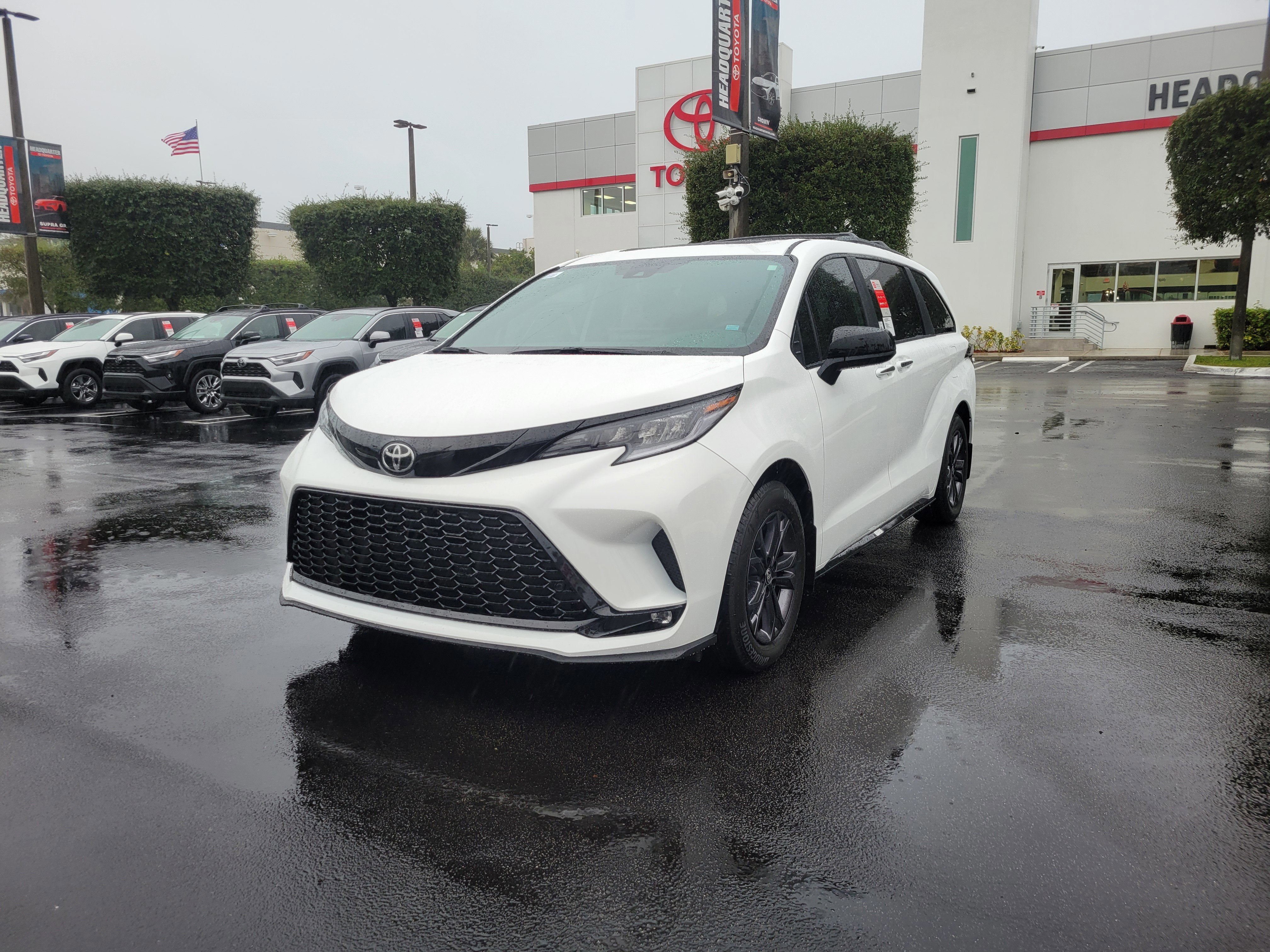 2026 Toyota Sienna XSE