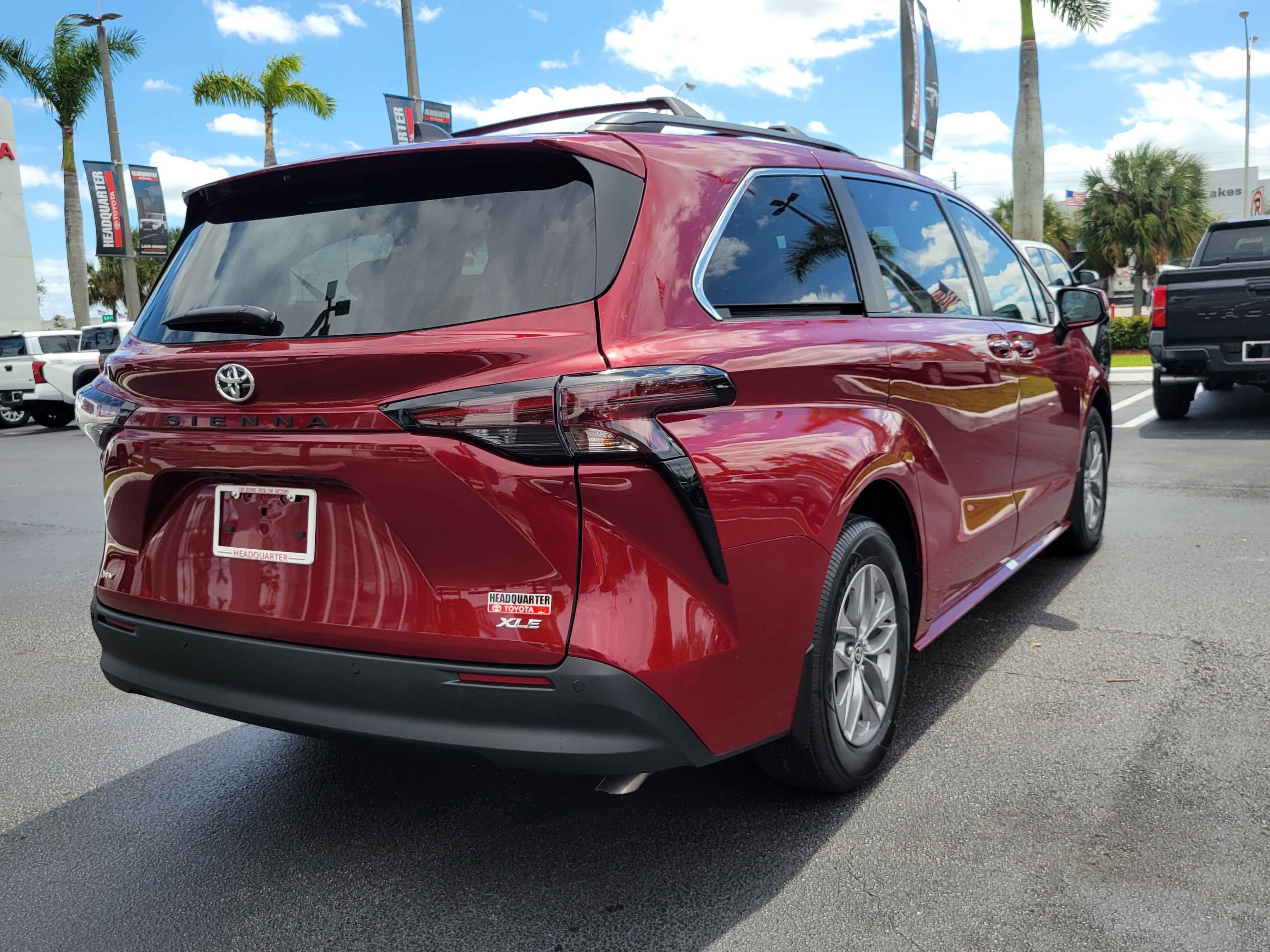 2026 Toyota Sienna XLE