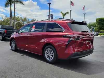 2026 Toyota Sienna XLE