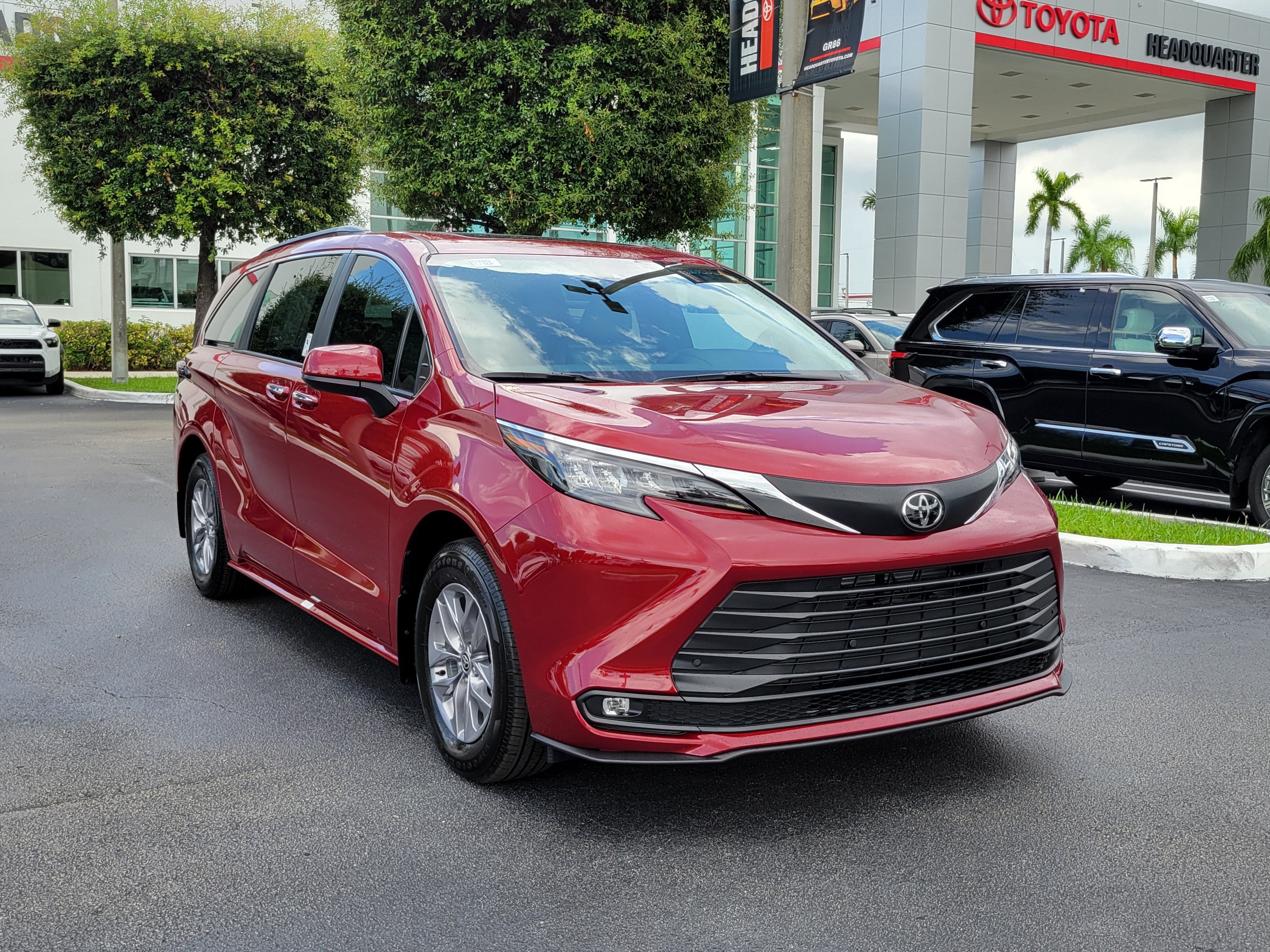 2026 Toyota Sienna XLE